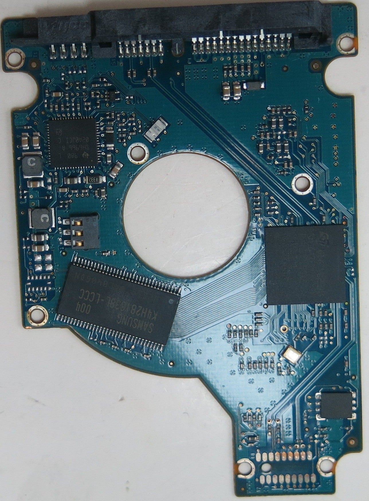 ST9320423AS FW 0003LVM1 100565308 REV A PCB