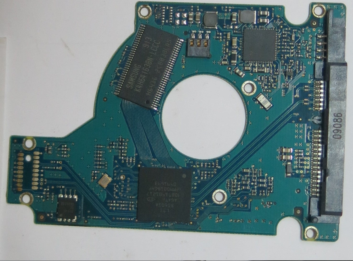 ST9500325AS  0004SDM2 100536286 REV B PCB