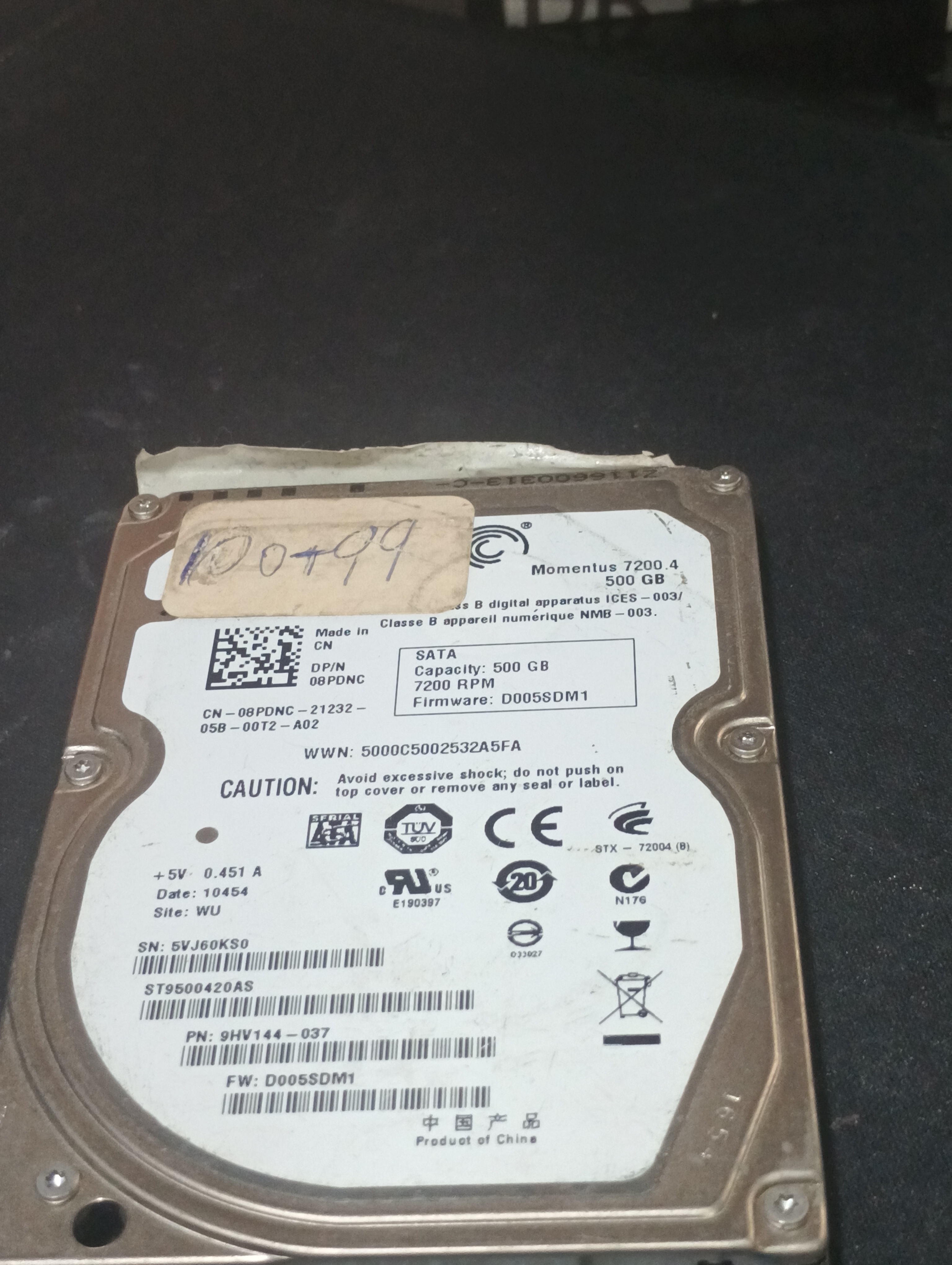 ST9500420AS,  P/N: 9HV144-037,  FW: D005SDM1,  Serial: 5VJ60KS0,  500GB 2.5,  PCB:100536286- REV E,