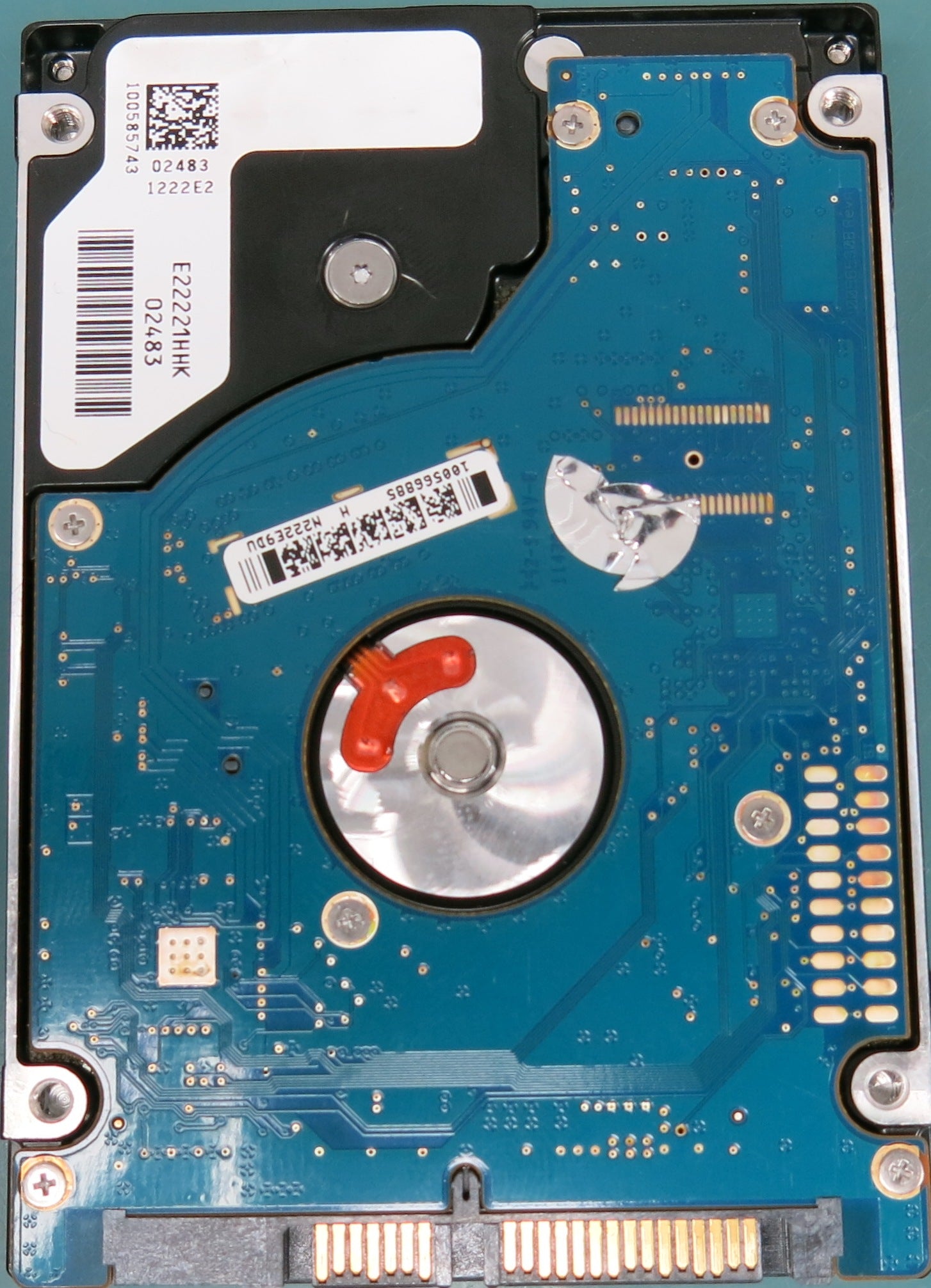 ST9500420AS, Part Number:  9HV144-071, FW: 0003LVM1, 500GB 2.5