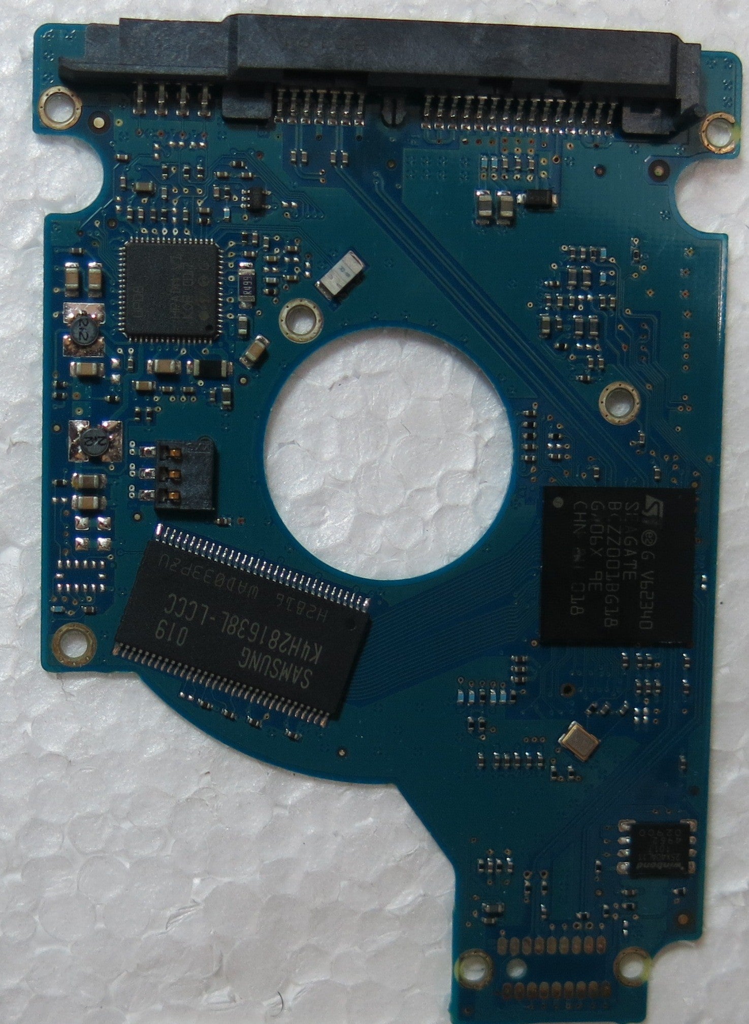 ST9500420AS PN 9HV144-150 100526286 REV E PCB