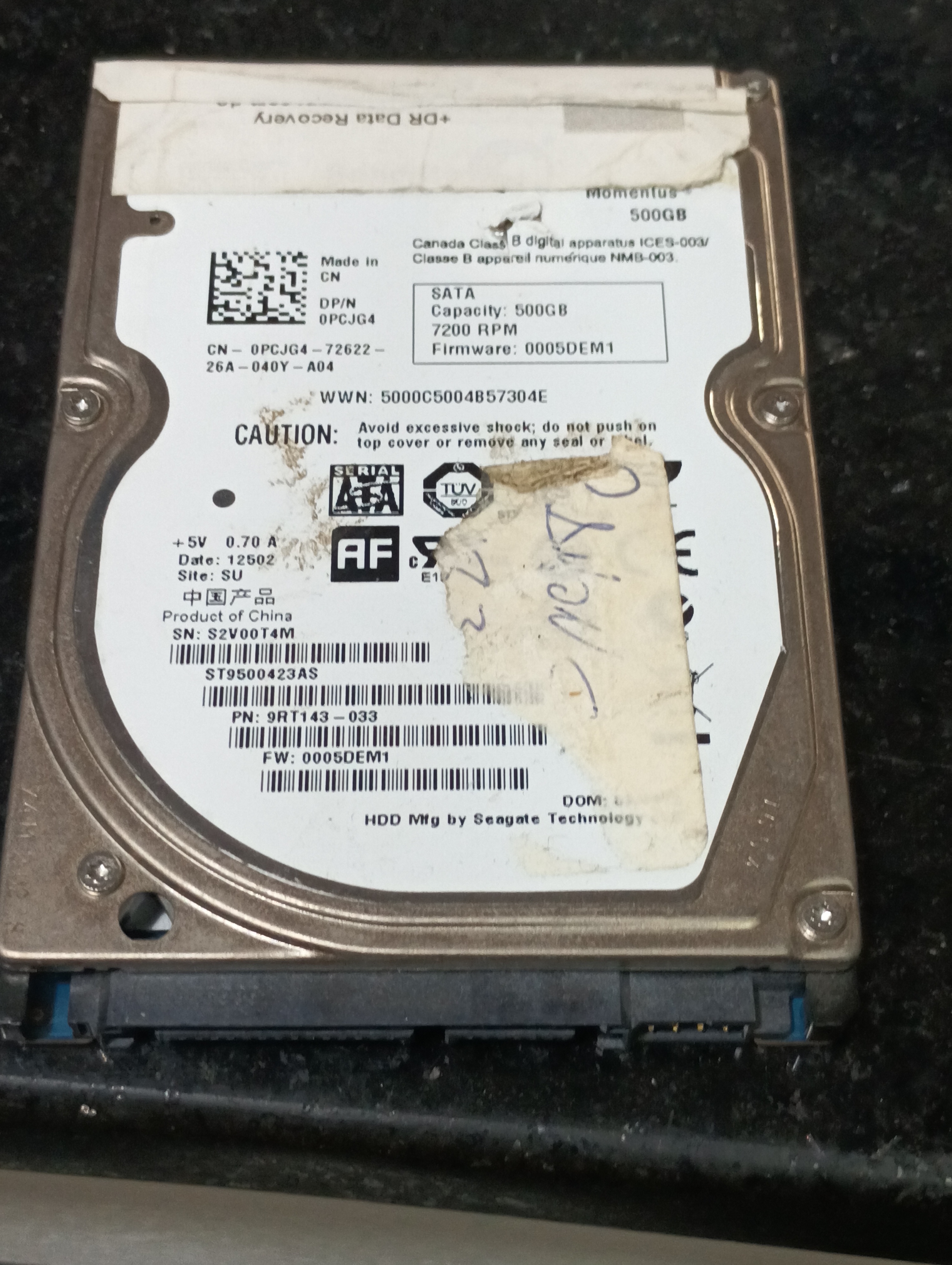 ST9500423AS,  P/N: 9RT143-033,  FW: 0005DEM1,  Serial: S2V00T4M,  500GB 2.5,  PCB: 100675229- REV A,