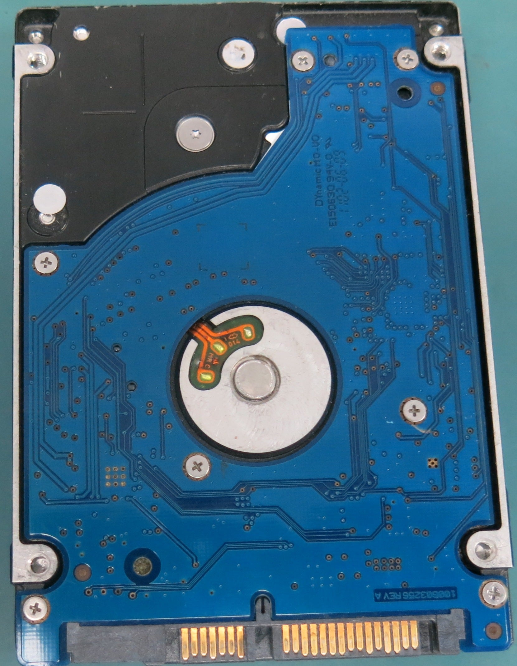 ST9640320AS, P/N:  9RN134-030, FW: 0002DEM1, 640GB 2.5