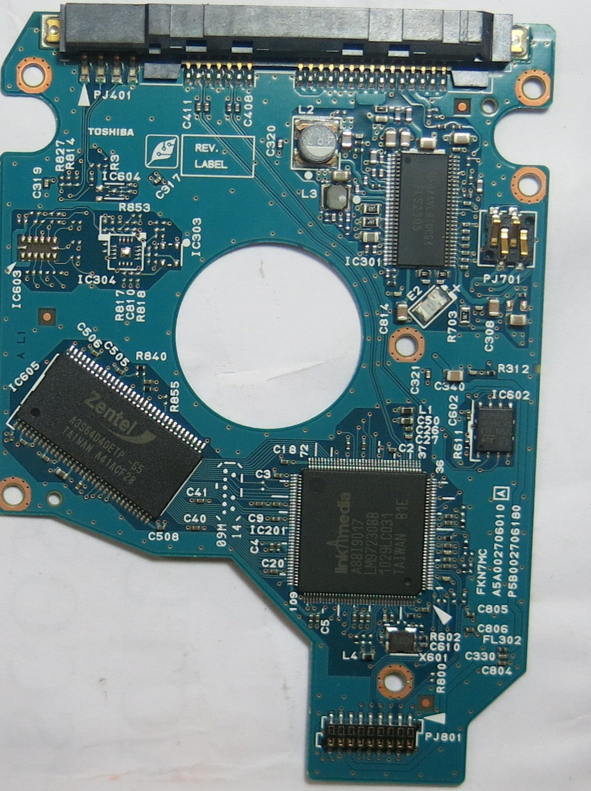 TOSHIBA MK6465GSXN HDD2J11 B UL01 S,  PCB