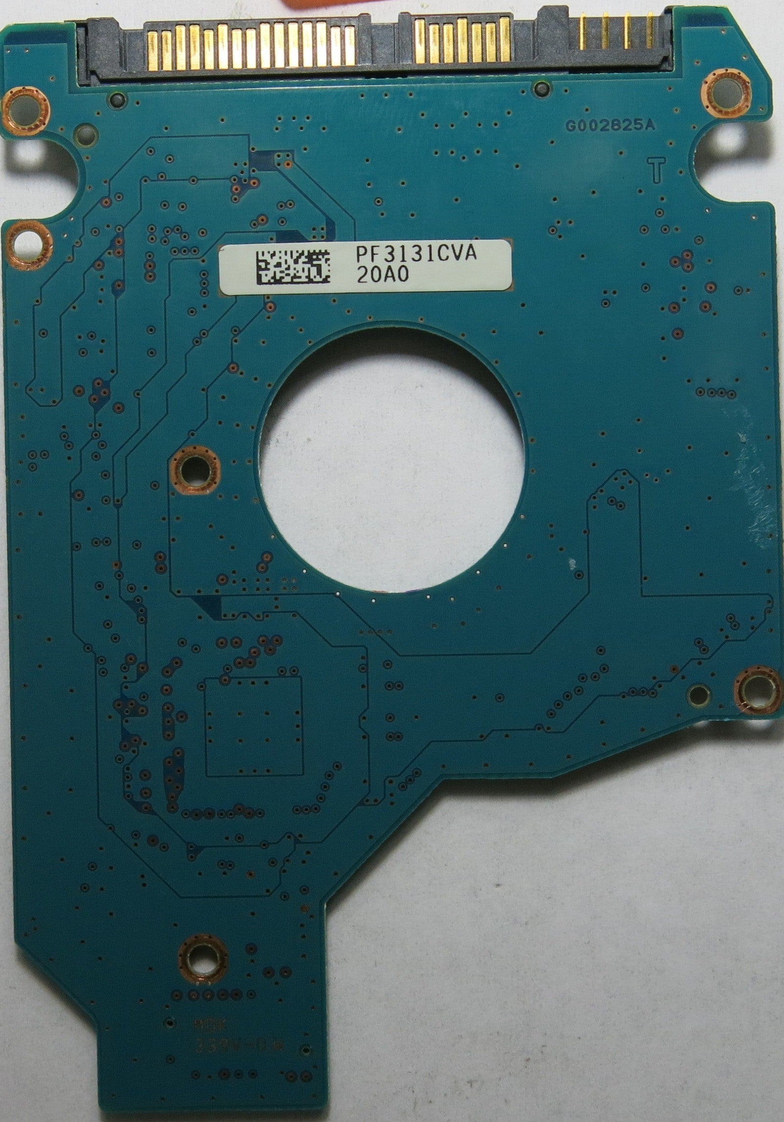 TOSHIBA MK7559GSXF HDD2J60 PTV01 T G002825 A PCB