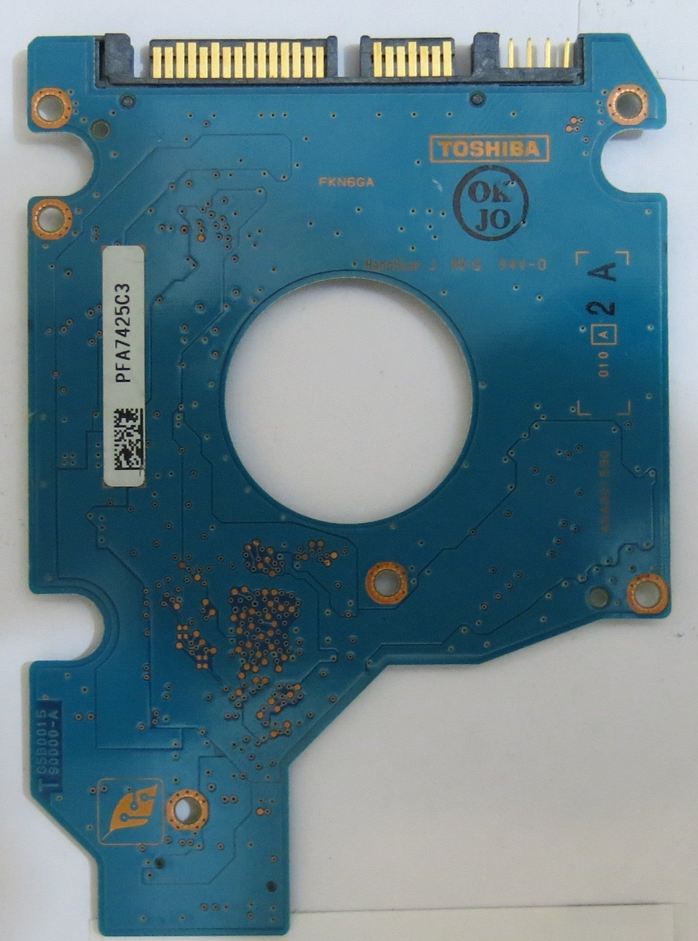 TOSHIBA MK8034GSX HDD2D38 G5B001590000-A PCB