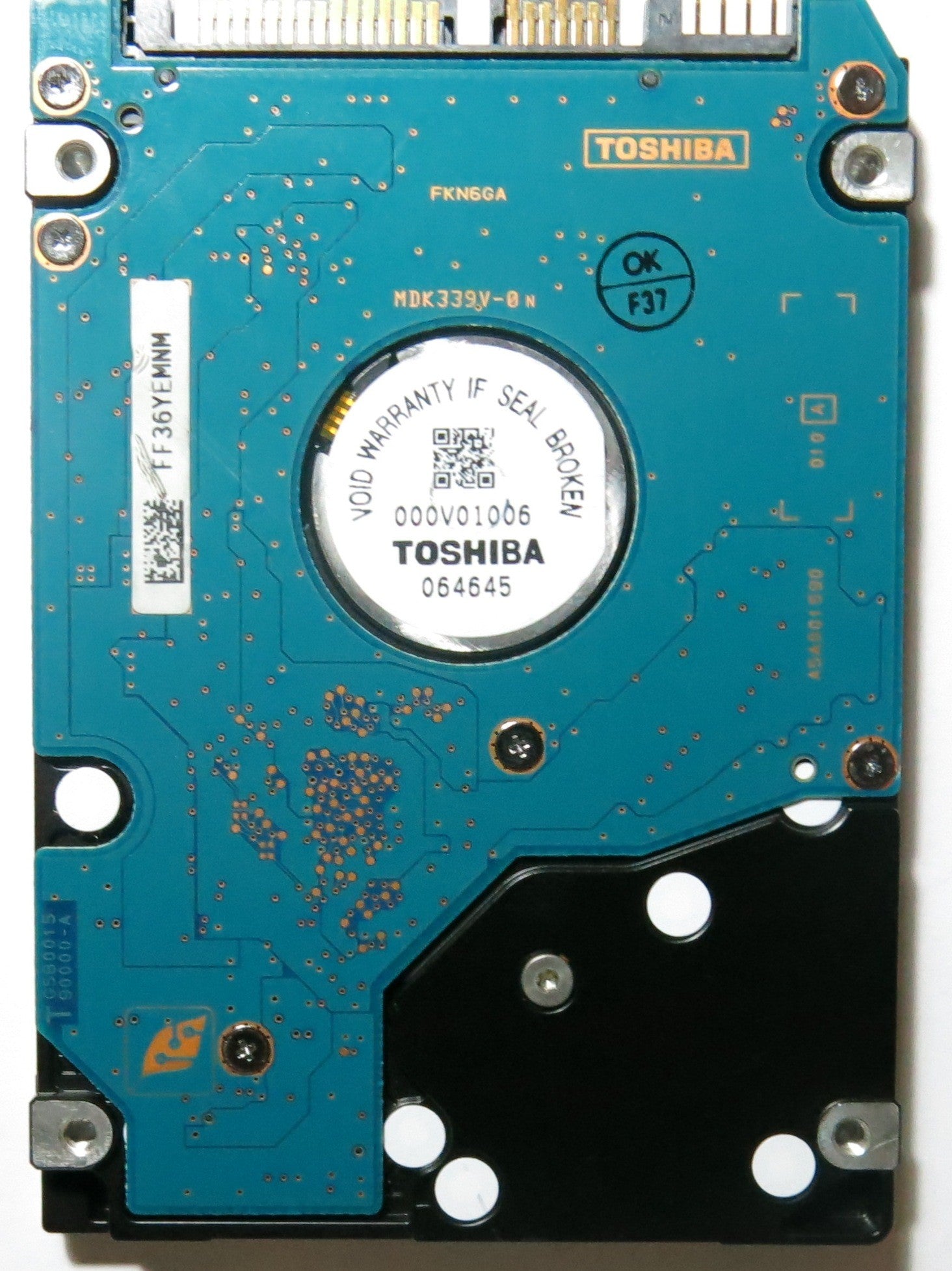 MK8034GSX HDD2D38, SERIAL: Y6QLF4G8S9E9, PCB: G5B0015-90000-A,