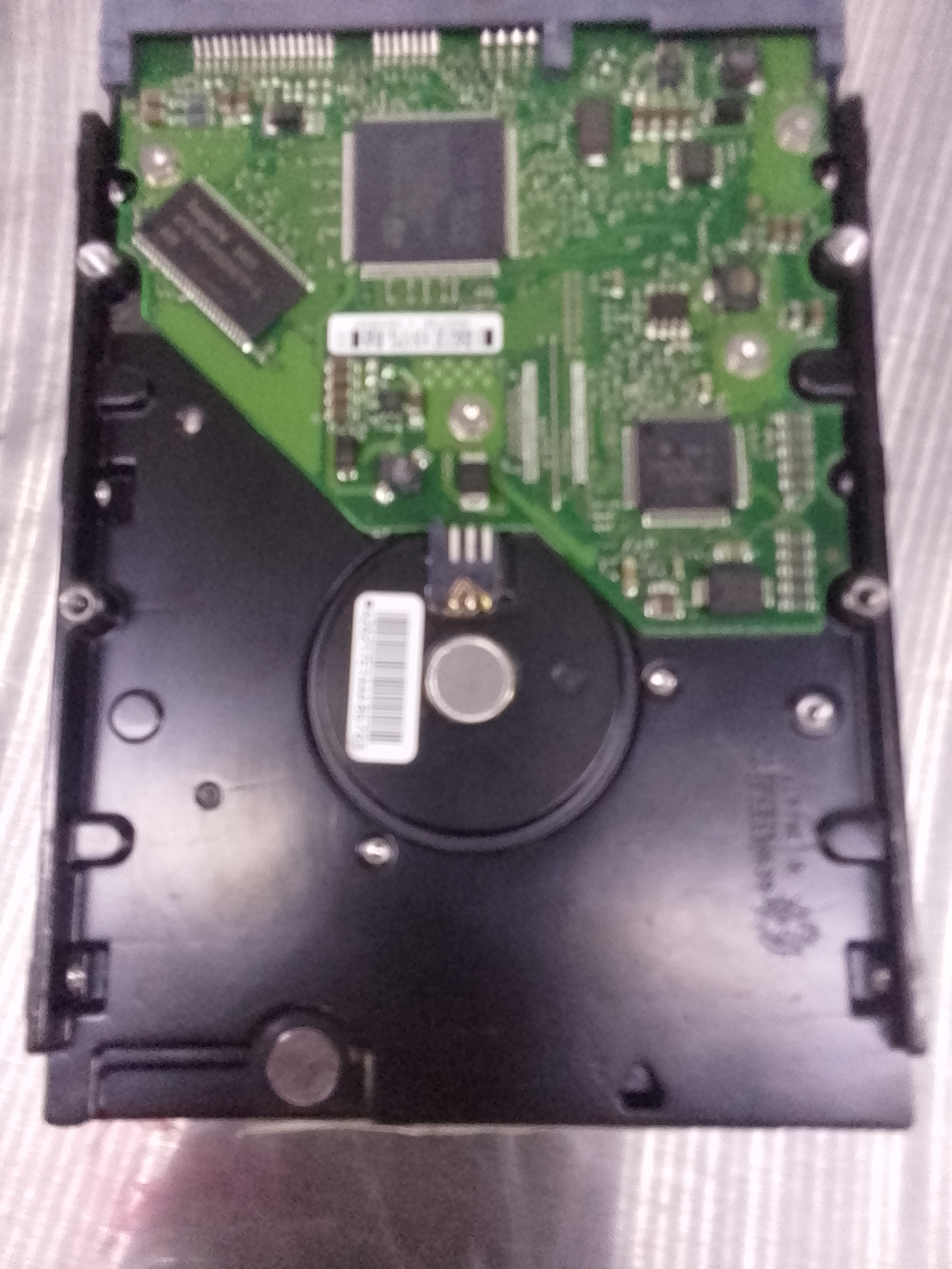 ST3120026AS, P\N: 9W2813-160, F\W: 3.42, PCB: 100336321 REV B , Serial Number:  4MS1TX39