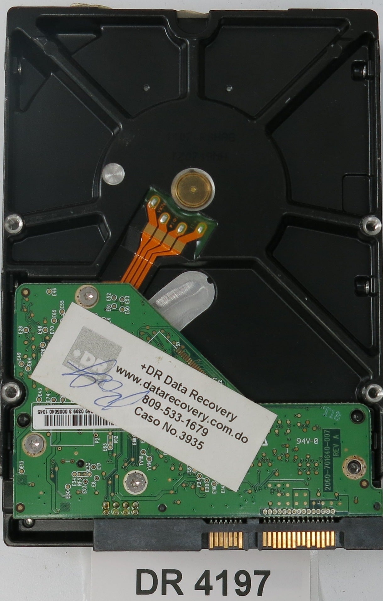 WD10EADS-11M2B3,  DCM: HARNNT2MAB,  Serial: WCAV5F627434,  1.0TB 3.5,  PCB 2060-701640-007 REV A