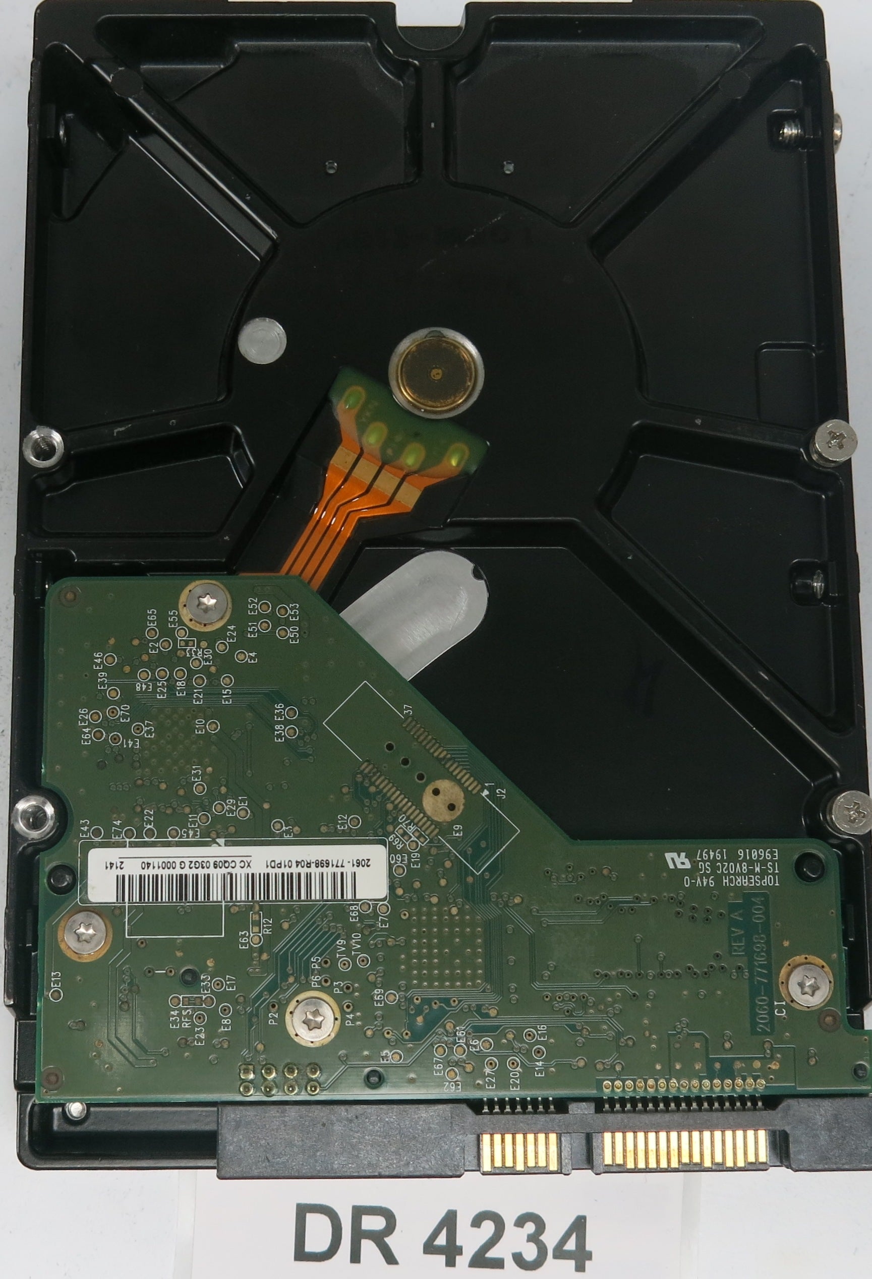 WD10EUCX-63YZ1Y0,  DCM: HANNNT2MAB,  Serial: WCC0T0827740,  1.0TB 3.5,  PCB 2060-771698-004 REV A