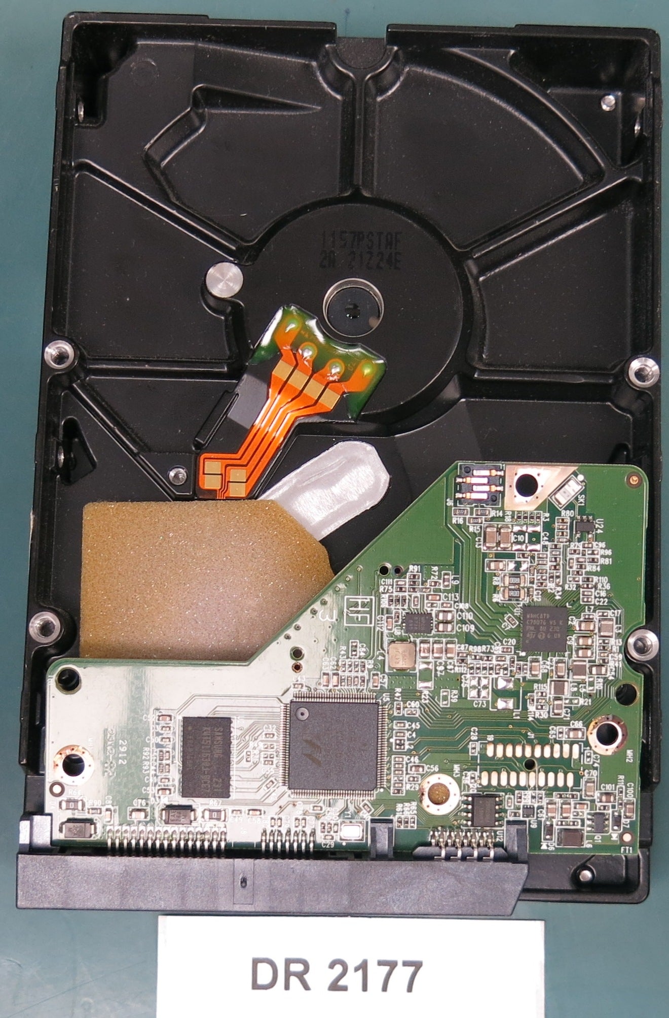 WD10EURX-63FH1Y0, DCM HARCHV2AE, 1.0TB 3.5, PCB 2060-771824-005 REV A