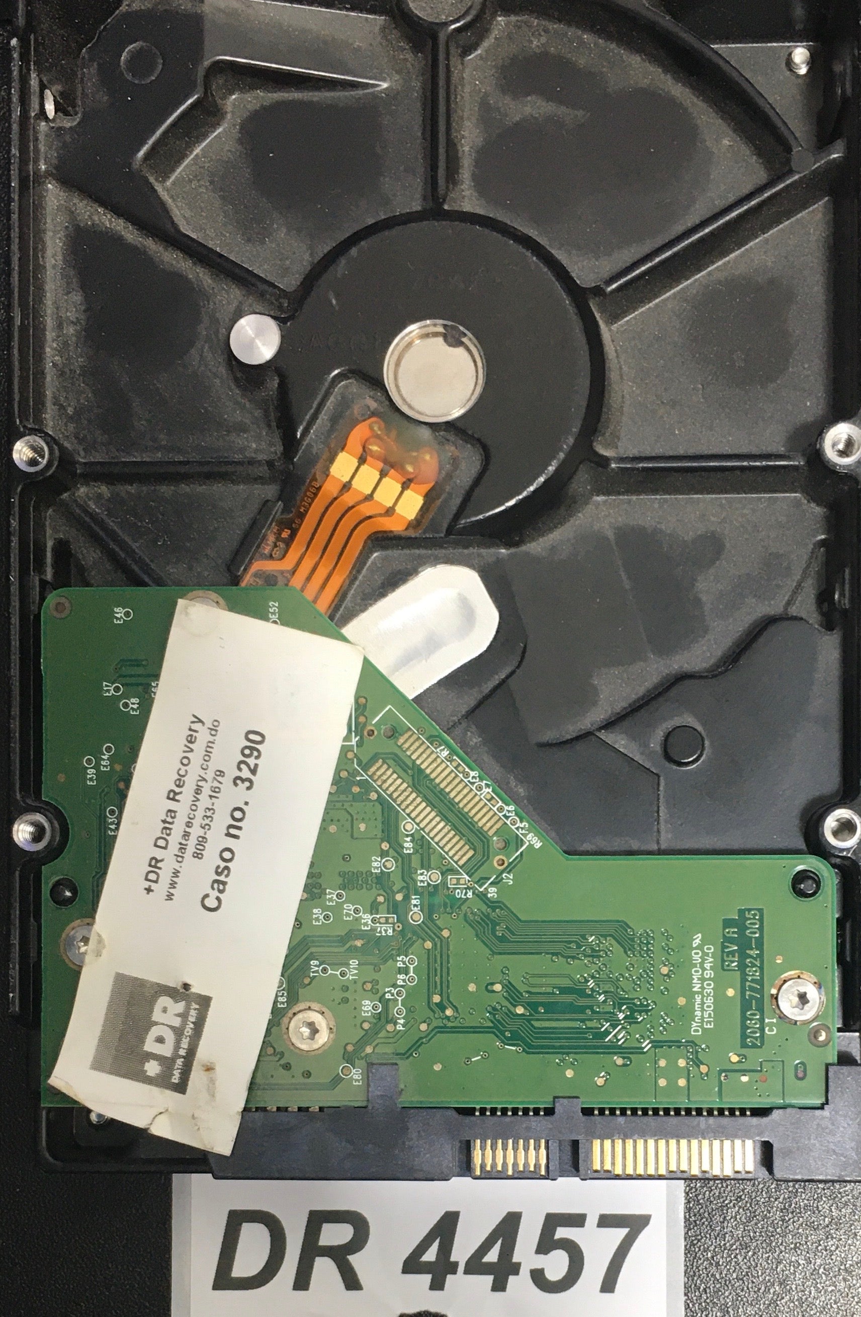 WD10EURX-63FH1Y0 Serial:WMC1U7152532   1000GB 3.5  PCB: 2060-771824-005 REV A