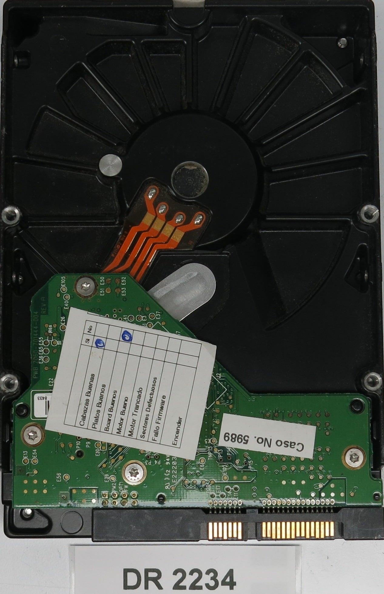 WD1600AABS-61ORA0, DCM HARNNTJCA, 160GB 3.5, PCB 2060-701444-004 REV A