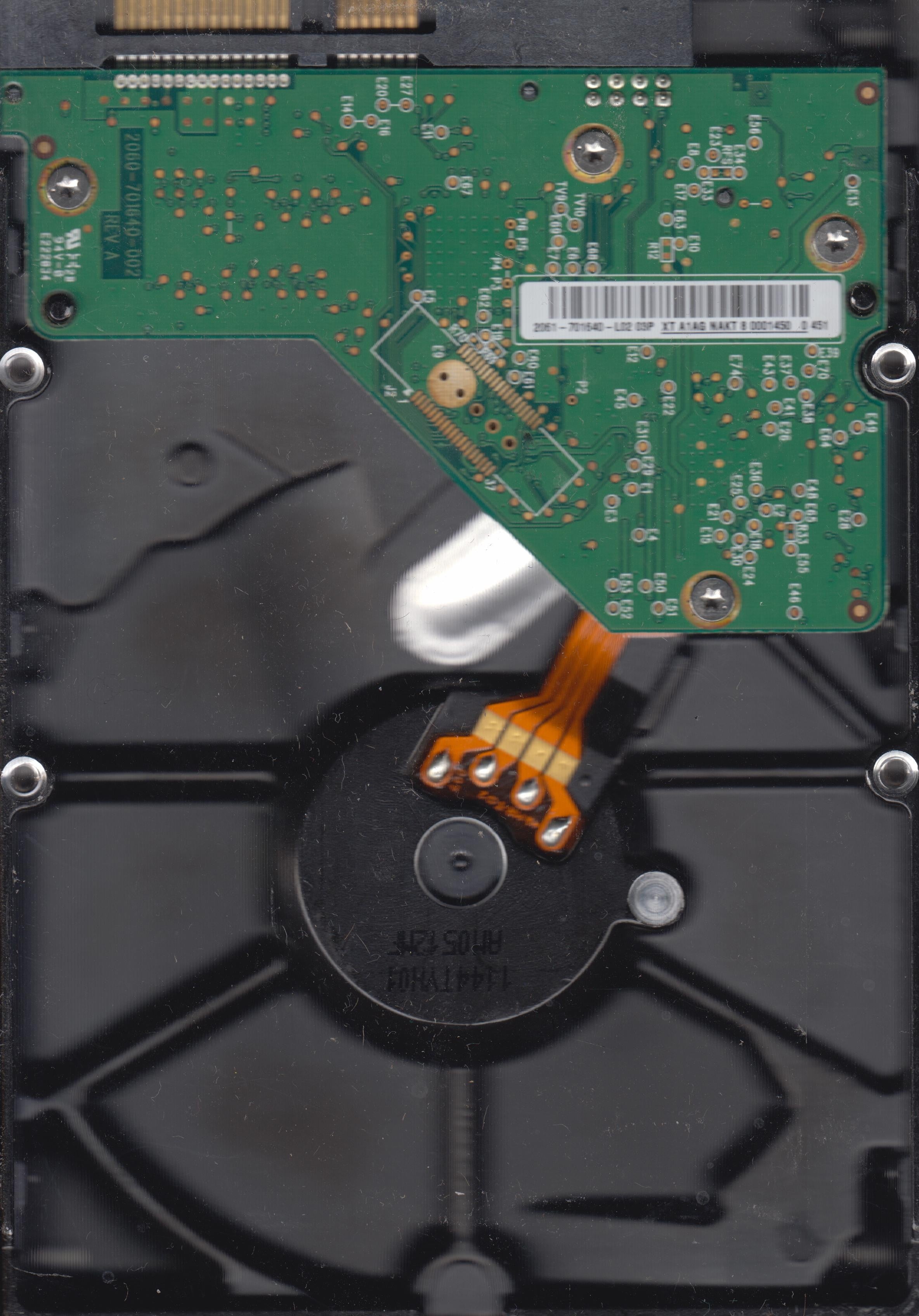 WD1600AAJS-00V4A0  &nbsp;PCB: 2060--701640 REV A  Serial:WCAWF5388599  160GB 3.5