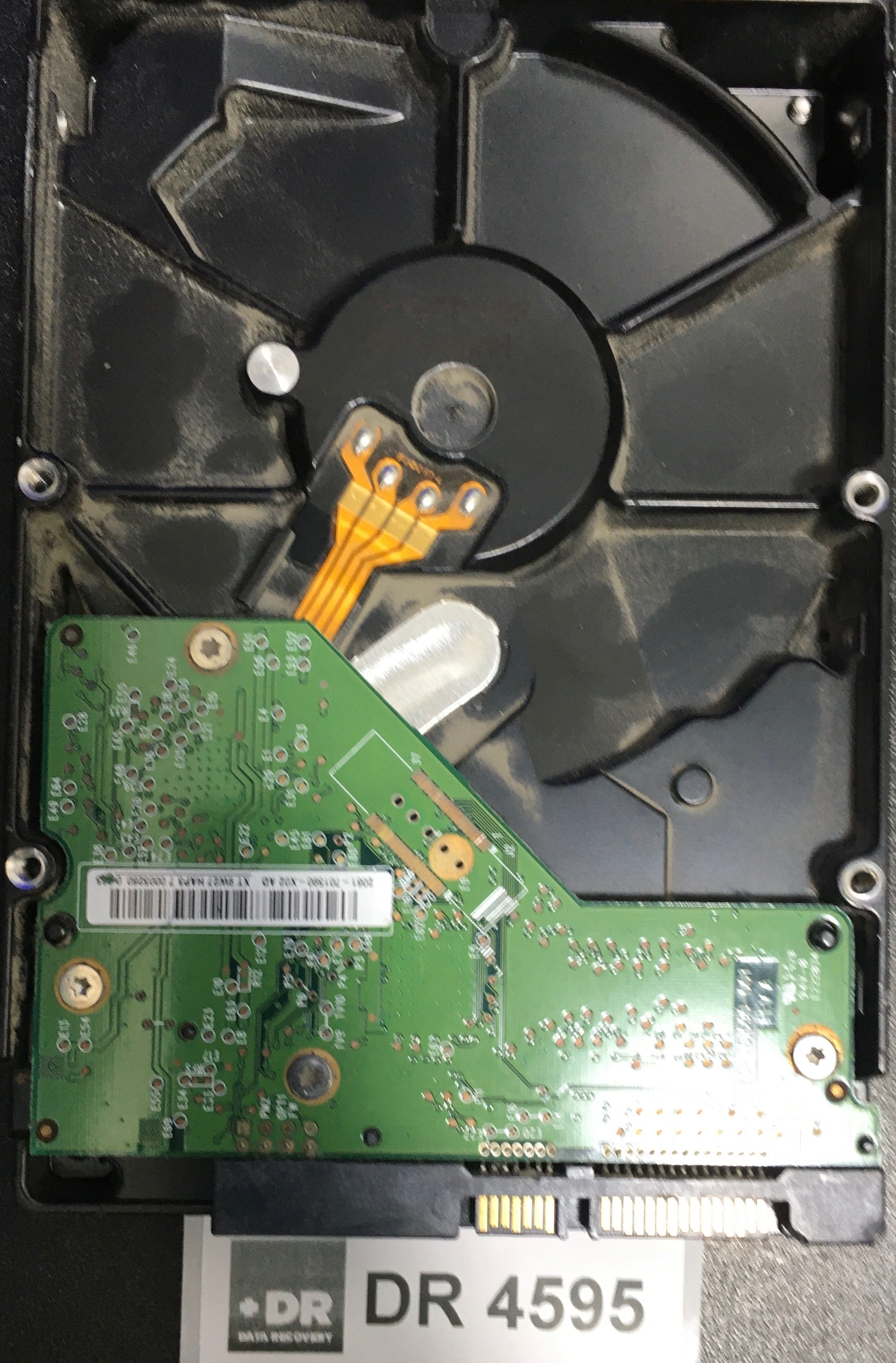 WD1600AAJS-75M0A0,  Serial: WCAV36456480,  160GB 3.5  PCB:2060-701590-001- REV A