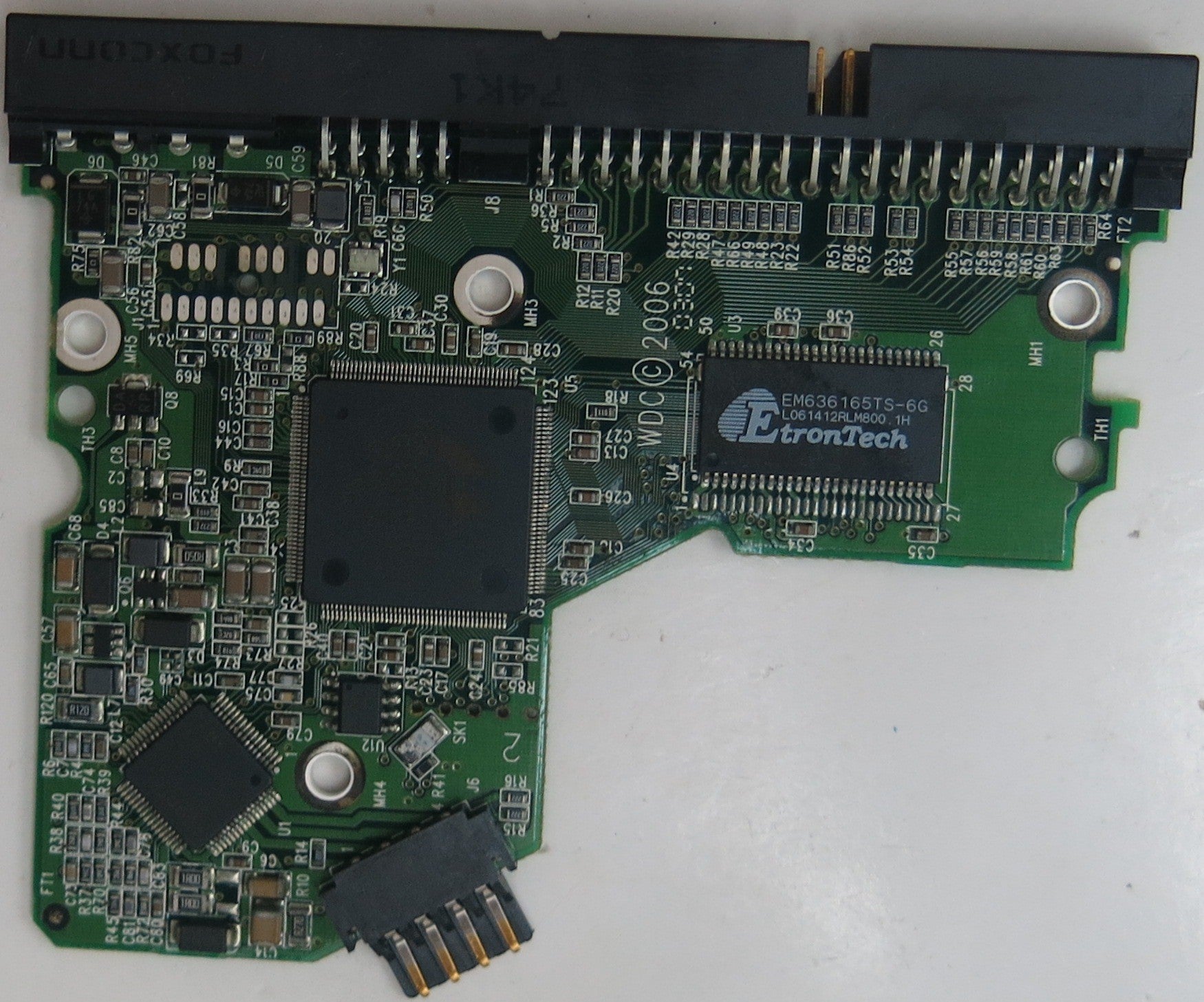 WD1600BB-56RDA0, DCM  HSBHYTJAHN, 2060701292-002 REV A PCB
