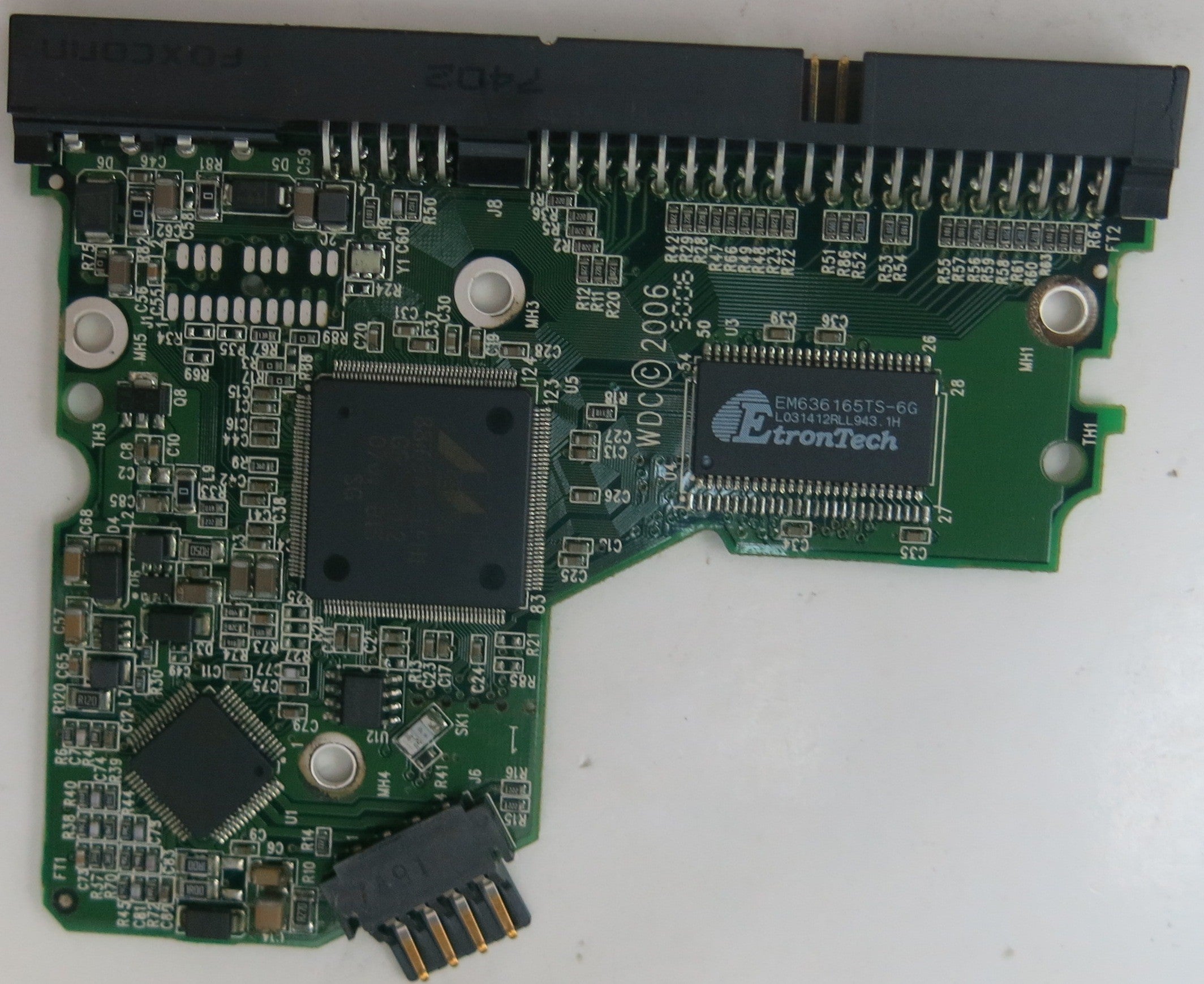 WD1600BB-56RDA0, DCM  HSCAYTJCHN, 2060-701292-002 REV A PCB