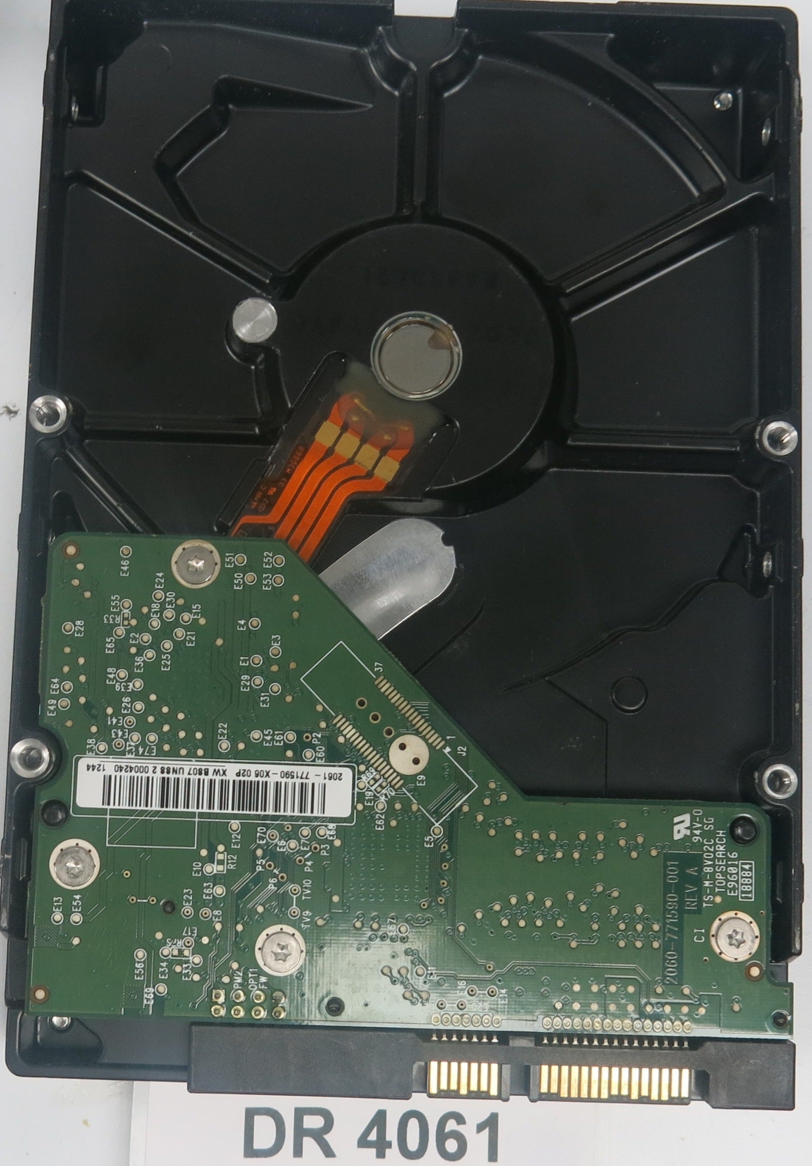 WD2500AAJS-75M0A0, DCM: DHNNHTJCH, Serial Number: WMAV2EE22690, 250GB 3.5, PCB 2060-771590-001 REV A