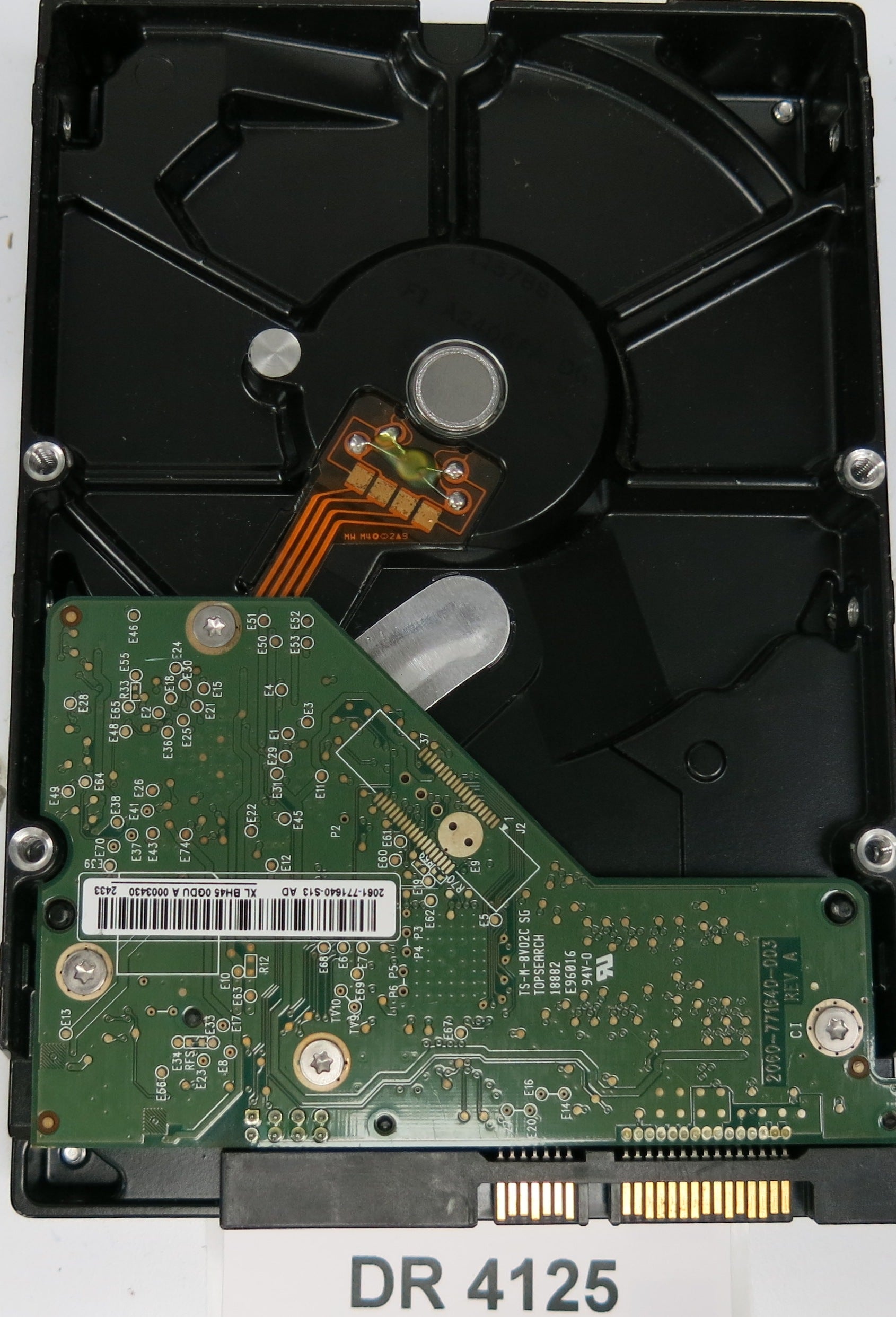 WD2500AAKX-753CA1,  DCM: EANNHT2MG,  Serial: WMAYW3808233,  250GB 3.5,  PCB 2060-771640-003 REV A