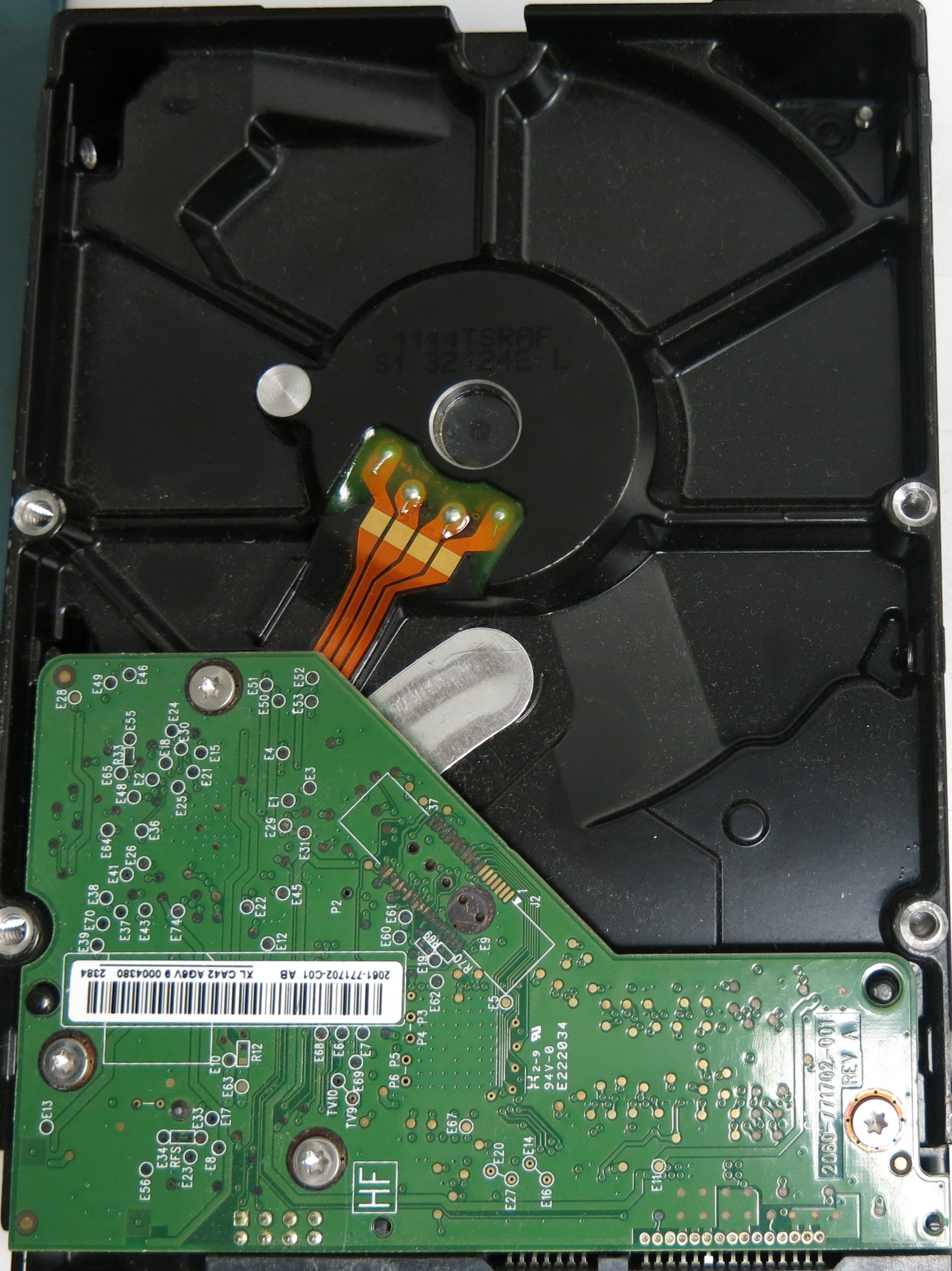 WD2503ABYX-01WERA1, DCM HGRCHVJCH, 250GB 3.5, PCB 2060-771702-001 REV A