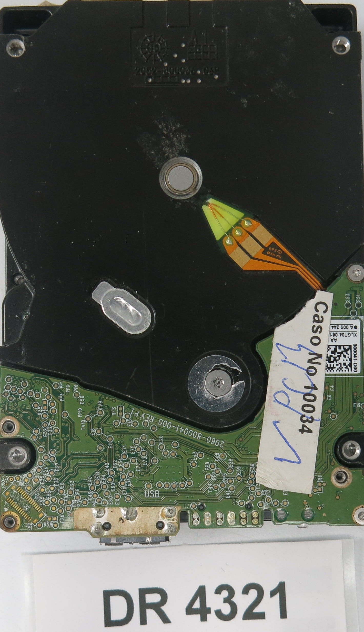 WD30NMVW-11C3NS2, Serial: WXW1E157RYAY, 3.0TB 2.5