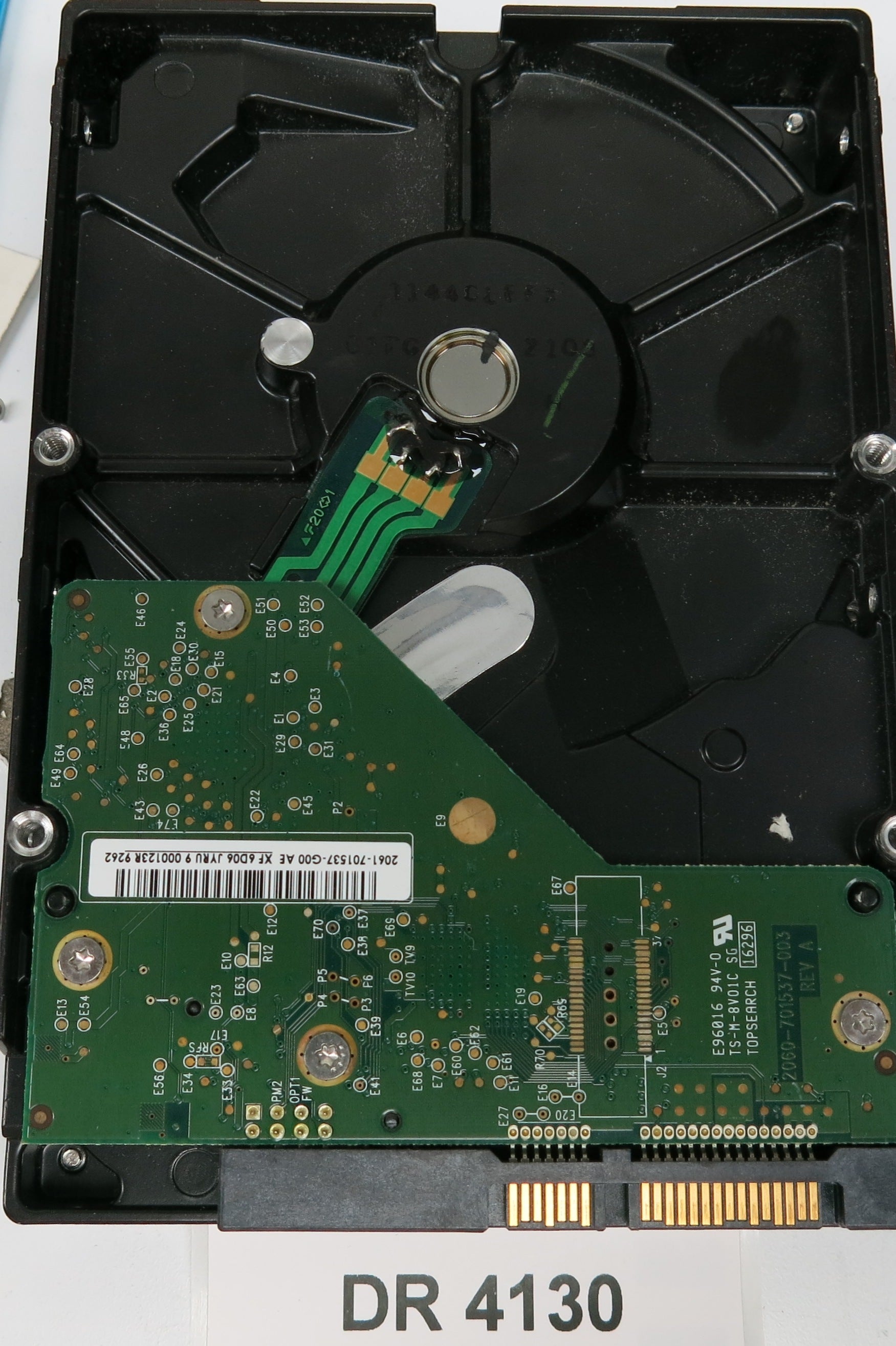 WD3200AAJS-61B4A0,  DCM: DGNNHT2CBN,  Serial: WCAT17759075,  320GB 3.5,  PCB 2060-701537-003 REV A