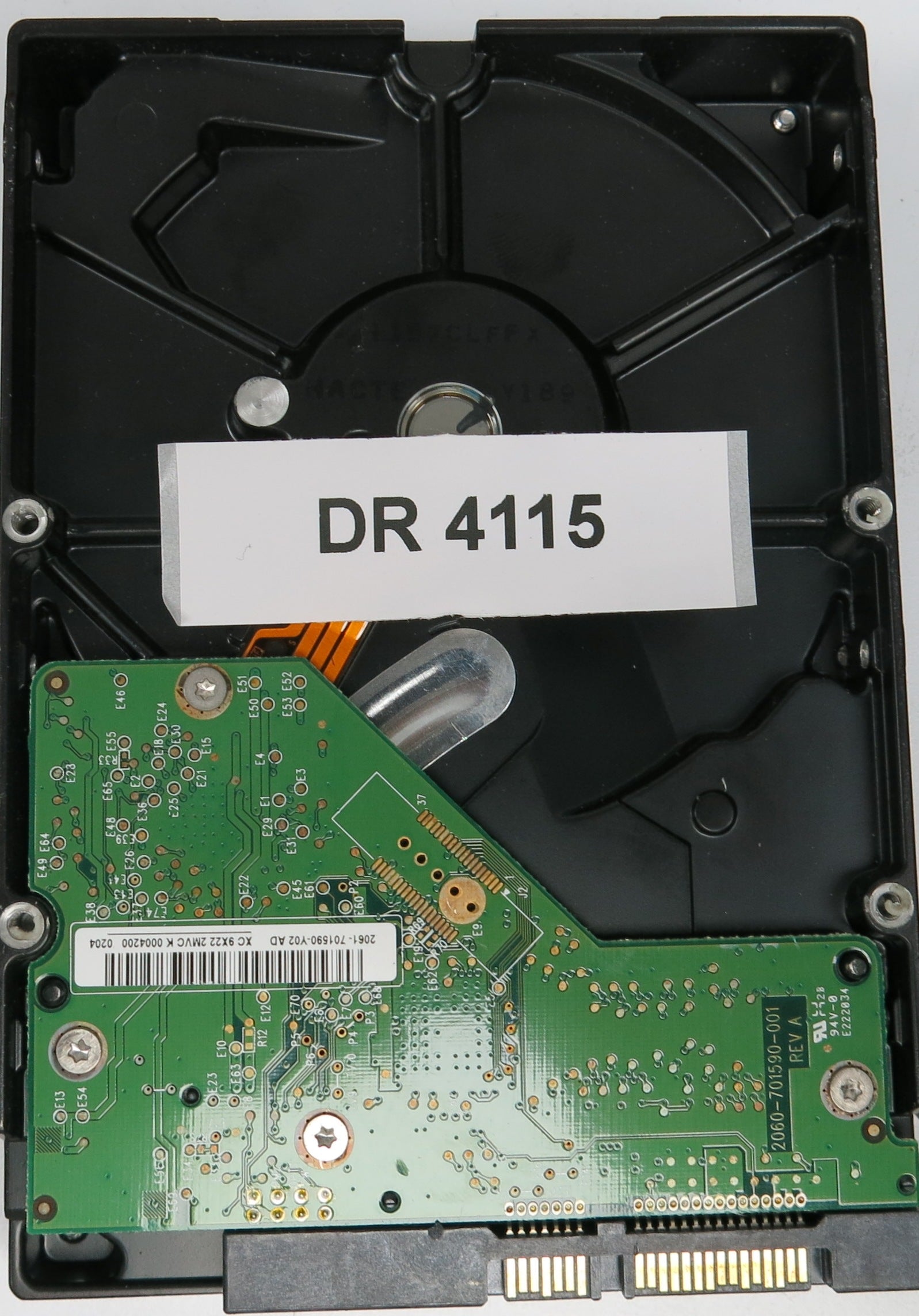 WD3200AAKS-61L9A0, DCM: DHNNHTJAGN, Serial: WCAV2A222879, 320GB 3.5, PCB 2060-701590-001 REV A