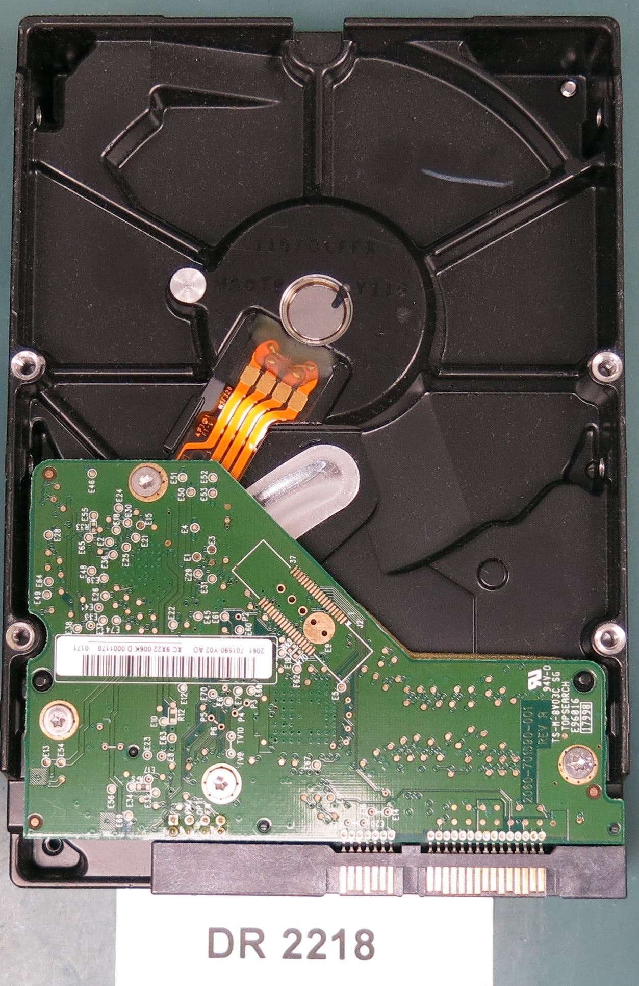 WD3200AAKS-61L9A0 DCM HHNNHTJAEN 320GB 3.5 PCB 2060-701590-001 REV A