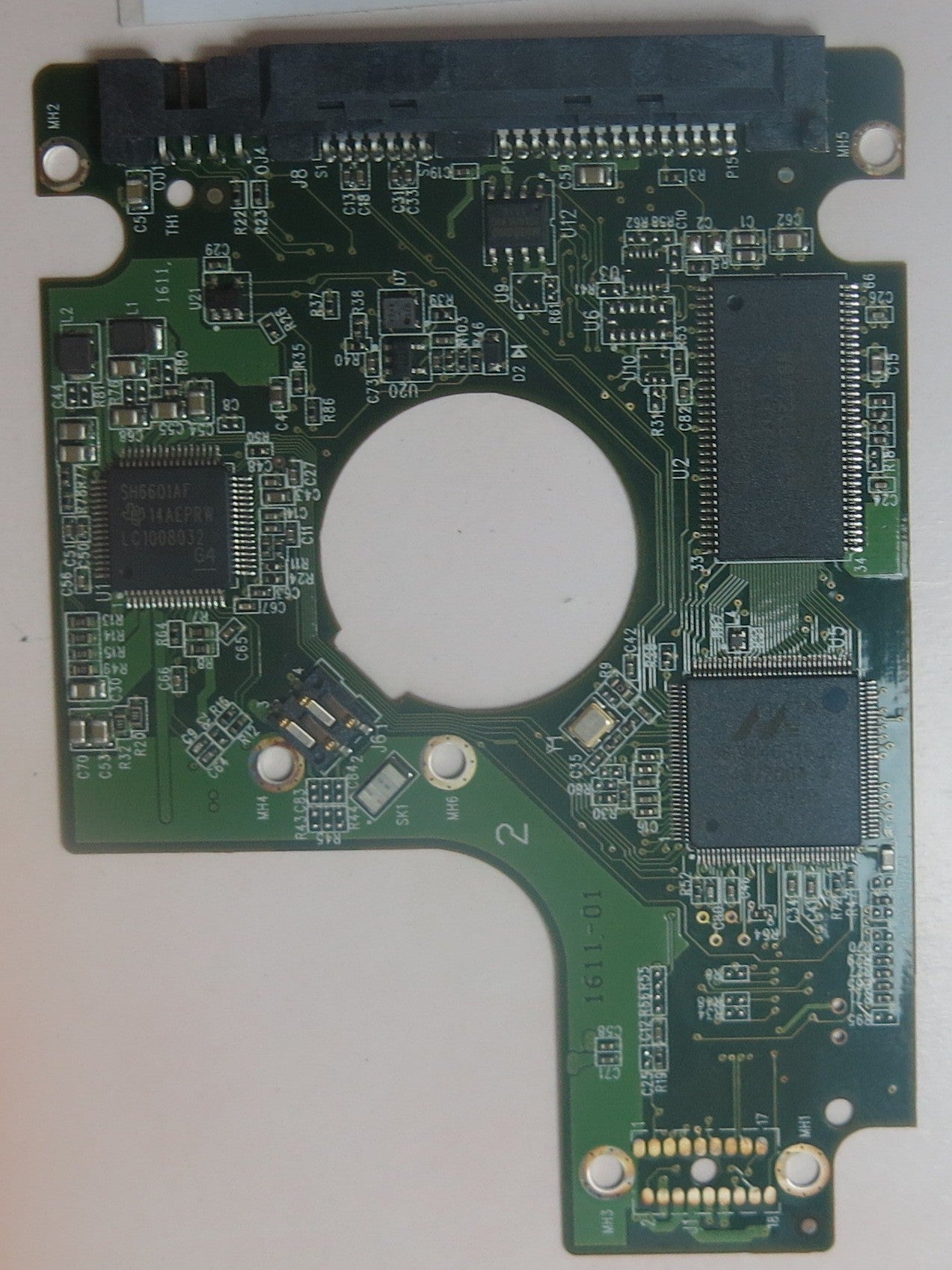 WD3200BEKT-60PVMT0 DCM HHCTJHNB 2060-771692-005 REV A PCB