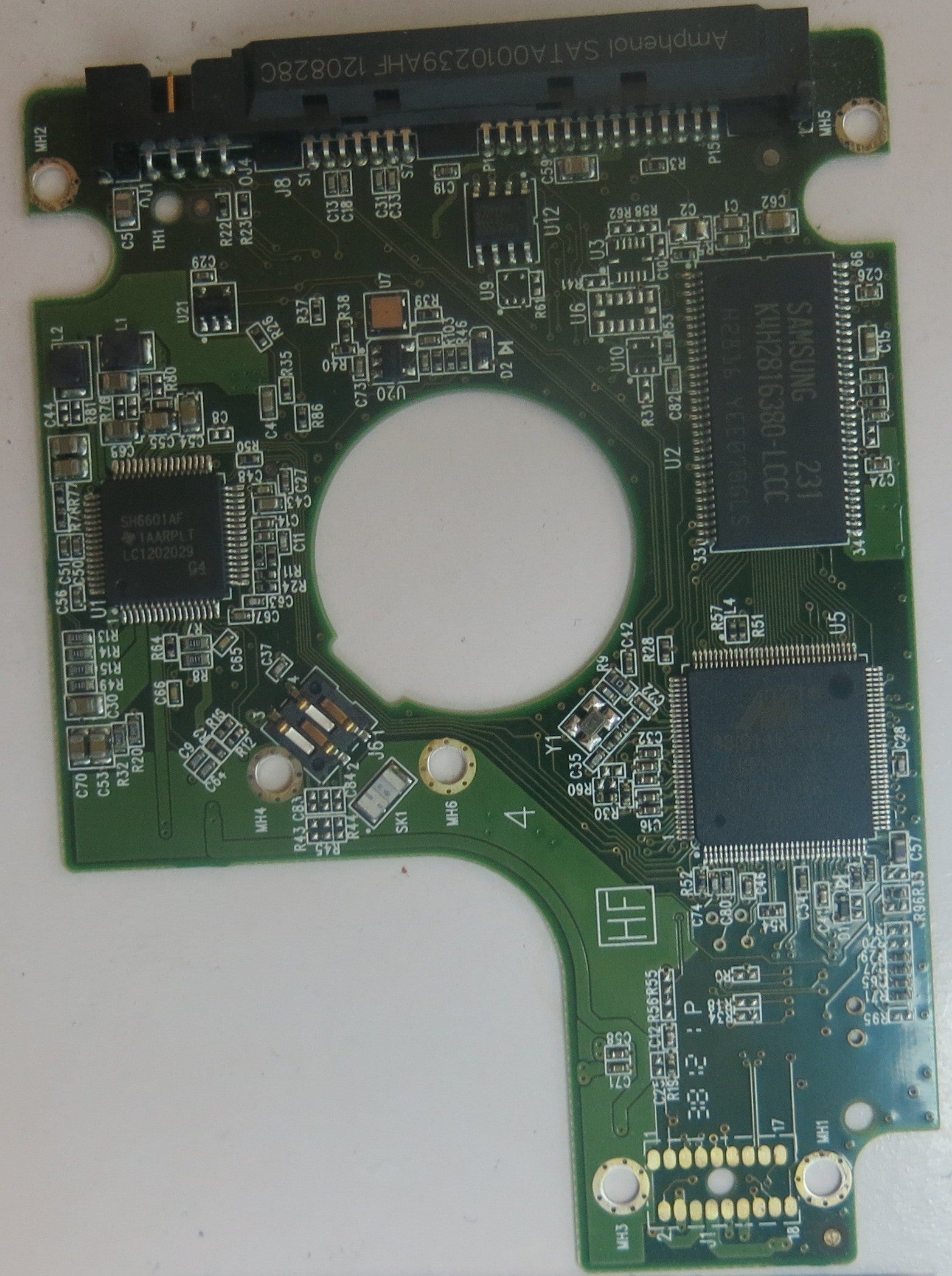 WD3200BEKT-75PVMT1 DCM HHCTJHB 2060-771692-006 REV A PCB