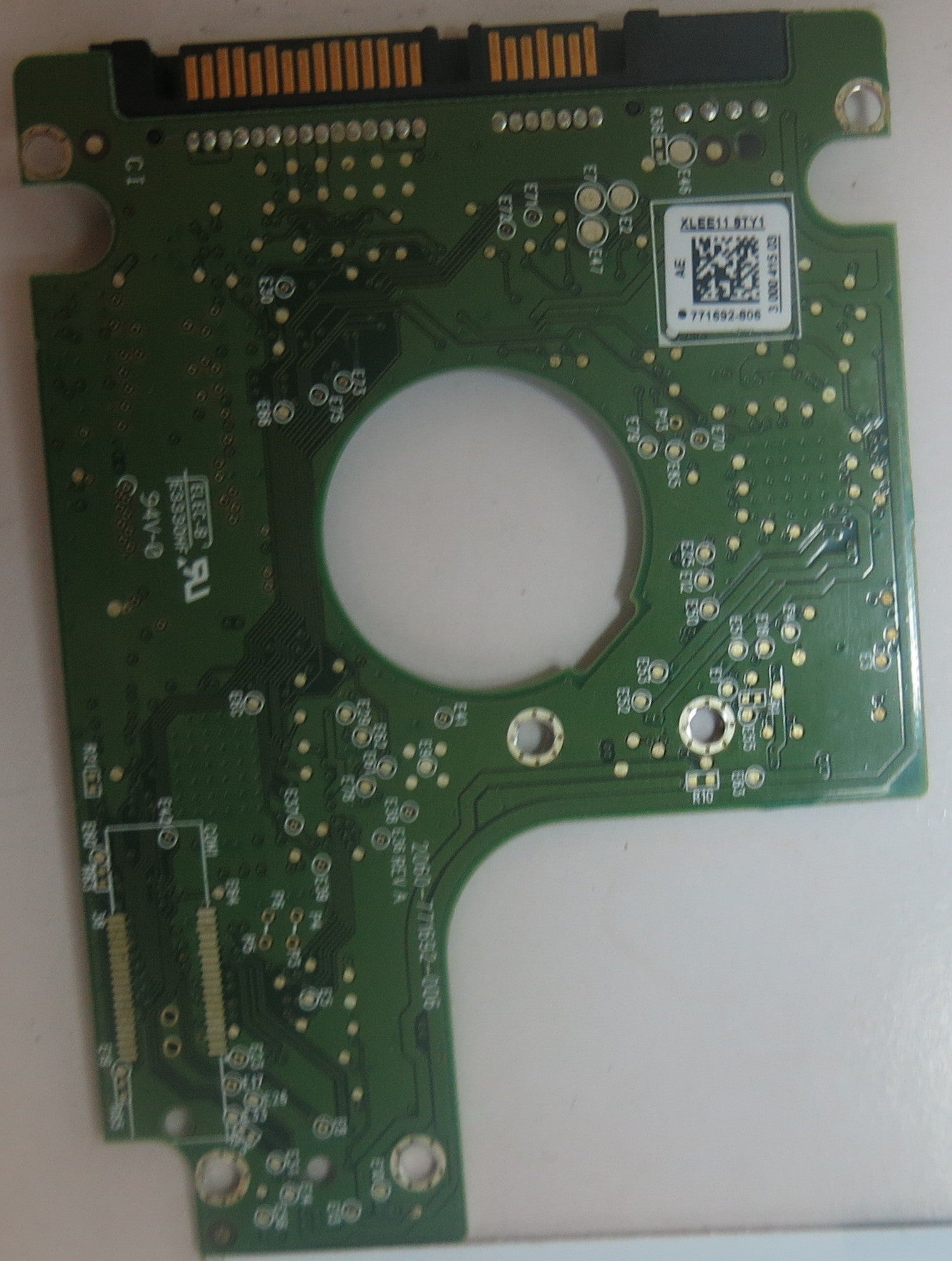 WD3200BEKT-75PVMT1 DCM HHCTJHB 2060-771692-006 REV A PCB