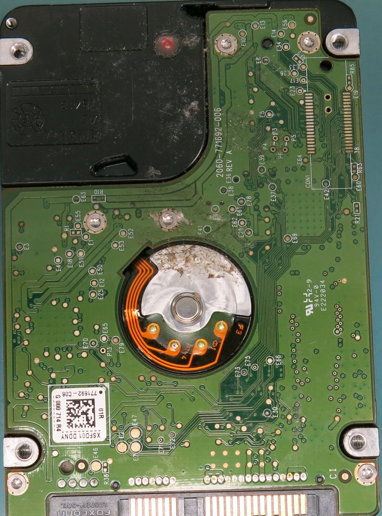 WD3200BEKX-60B7WT0, DCM NB097A4W5, 320GB 2.5