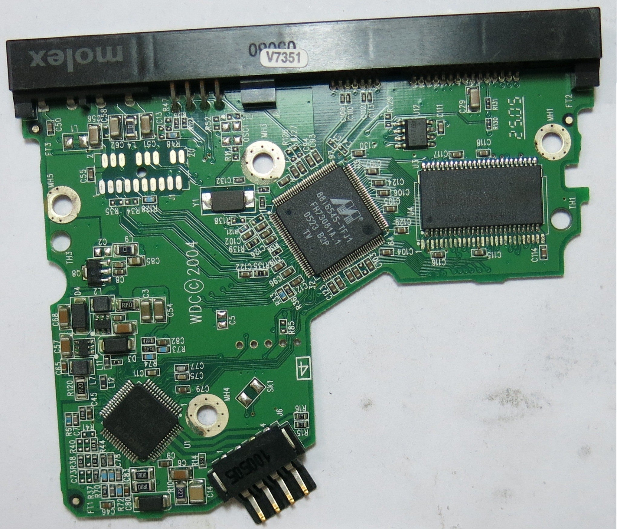 WD400BD-75LRA0 2060-701335-003 REV A  PCB
