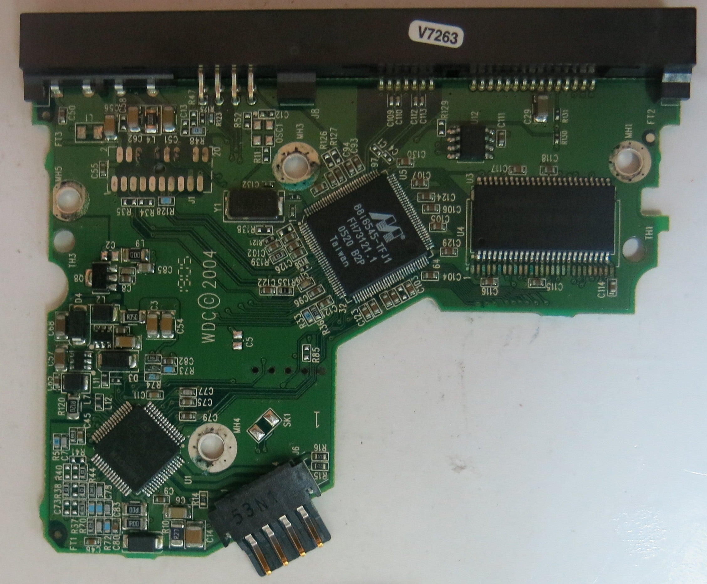 WD400BD-75LRA0, DCM HSBHCTJCH, 2060-701335-003 REV B PCB
