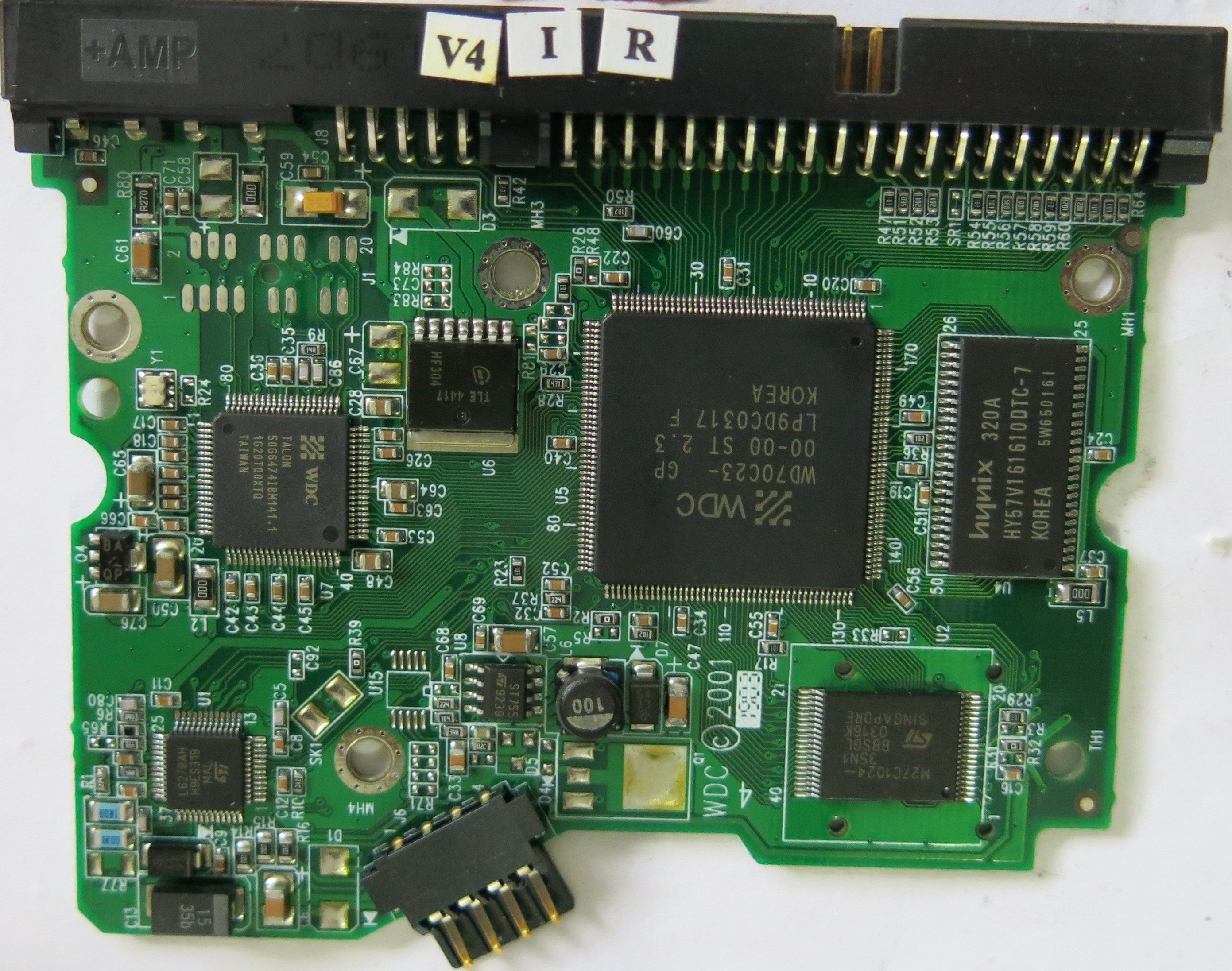 WD400EB-00CPF0 2060-001113-001 REV A PCB