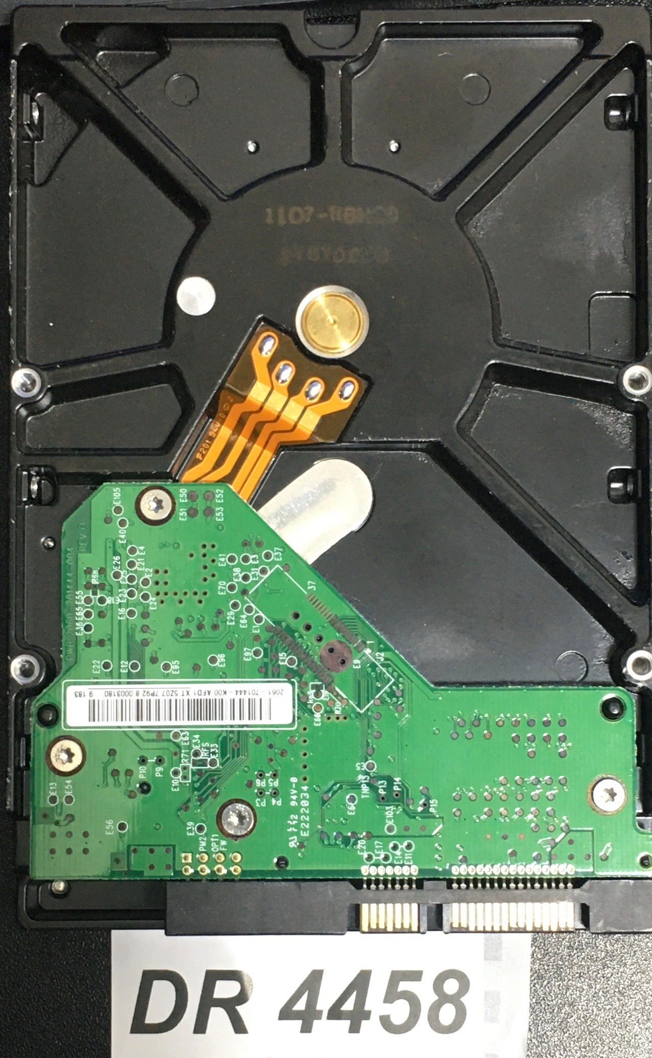 WD5000AACS-00ZUB0  Serial: WCASU6633866  500GB 3.5  PCB: 2060-701444-004 REV A