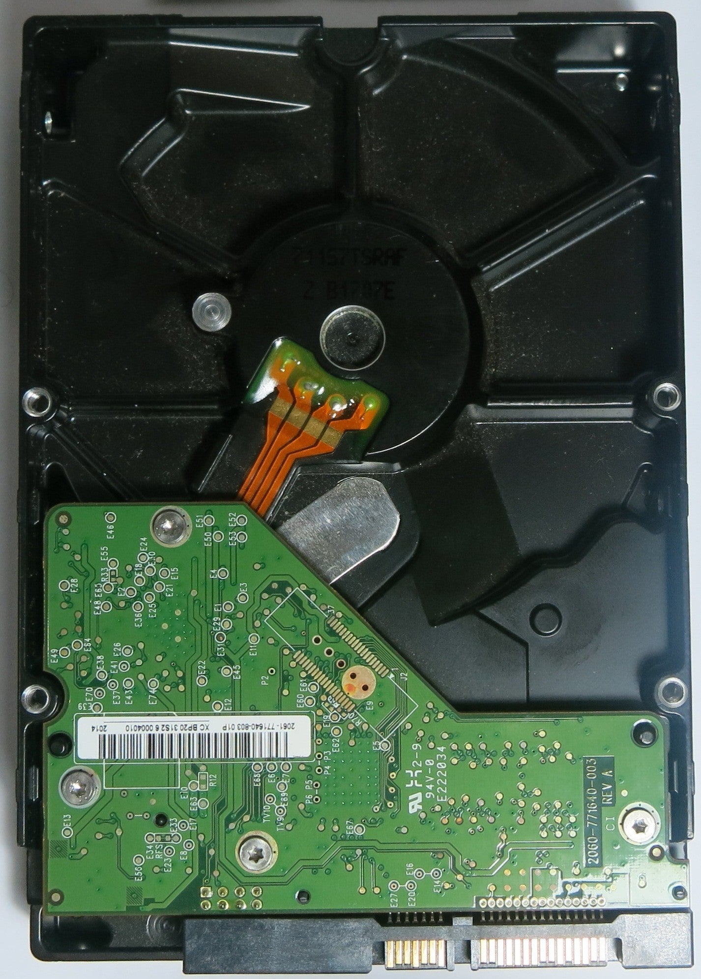 WD5000AADS-56S9B1 PCB: 2060-771640-003 REV A SERIAL NUMBER: WCAV9S000961 DCM HHNNHT2AGN 500GB