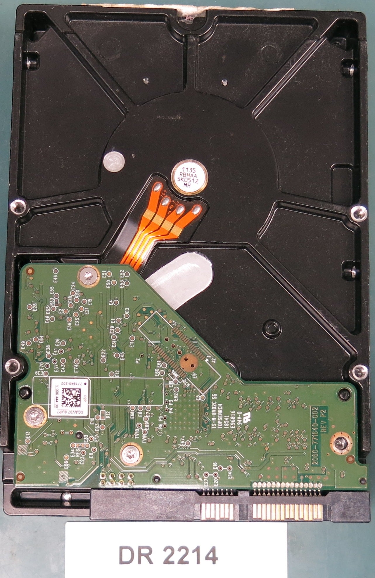 WD5000AAKS-00E4A0,  500GB 3.5,  PCB 2060-771640-002 REV P2,  Serial Number: WCATR1451211