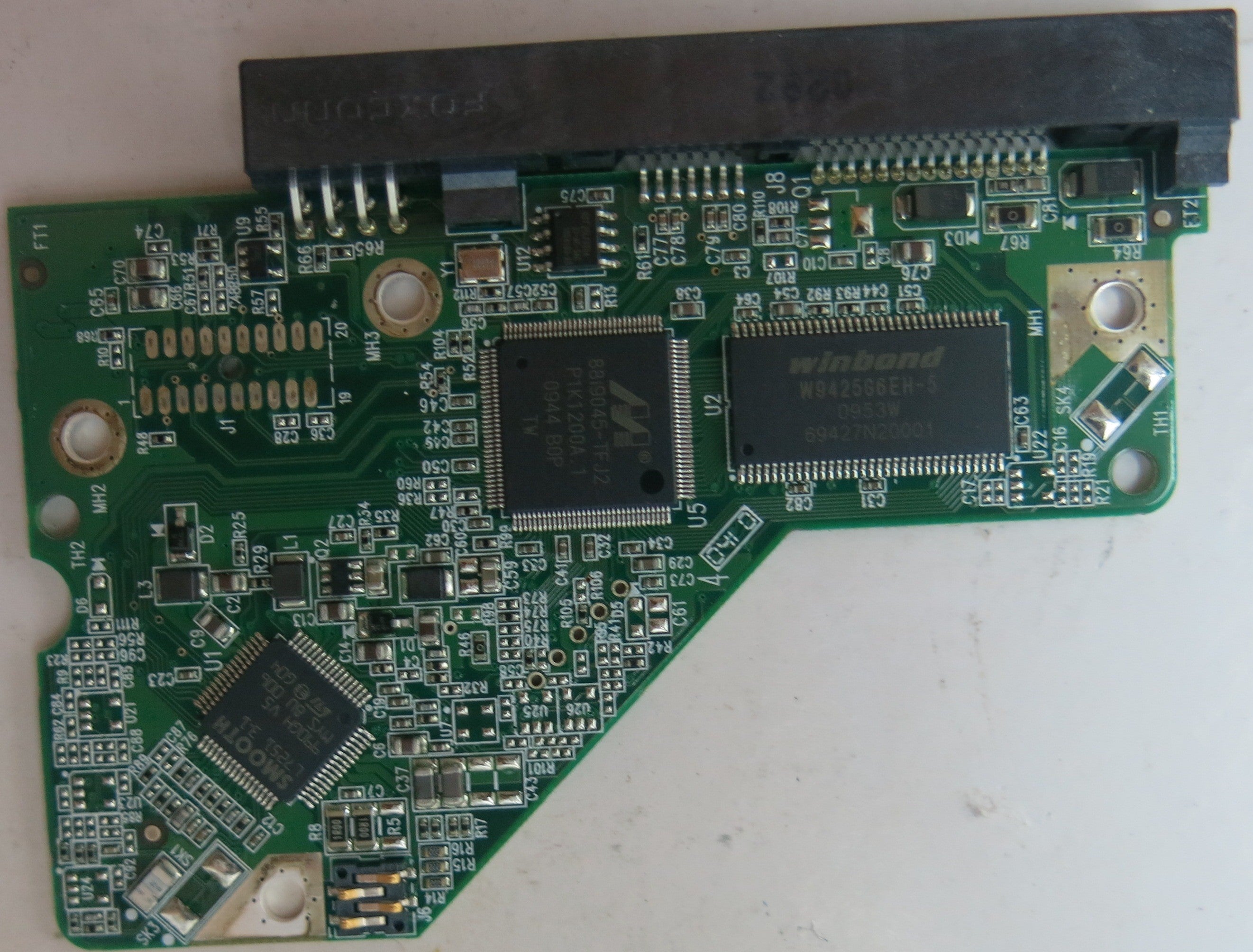 WD5000AAKS-00V1A0, DCM HBRCNTJCA, 2060-701640-002 REV A PCB