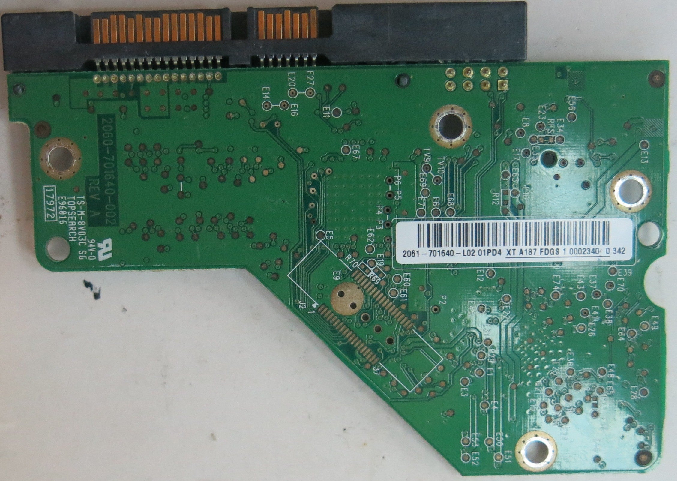WD5000AAKS-00V1A0, DCM HBRCNTJCA, 2060-701640-002 REV A PCB