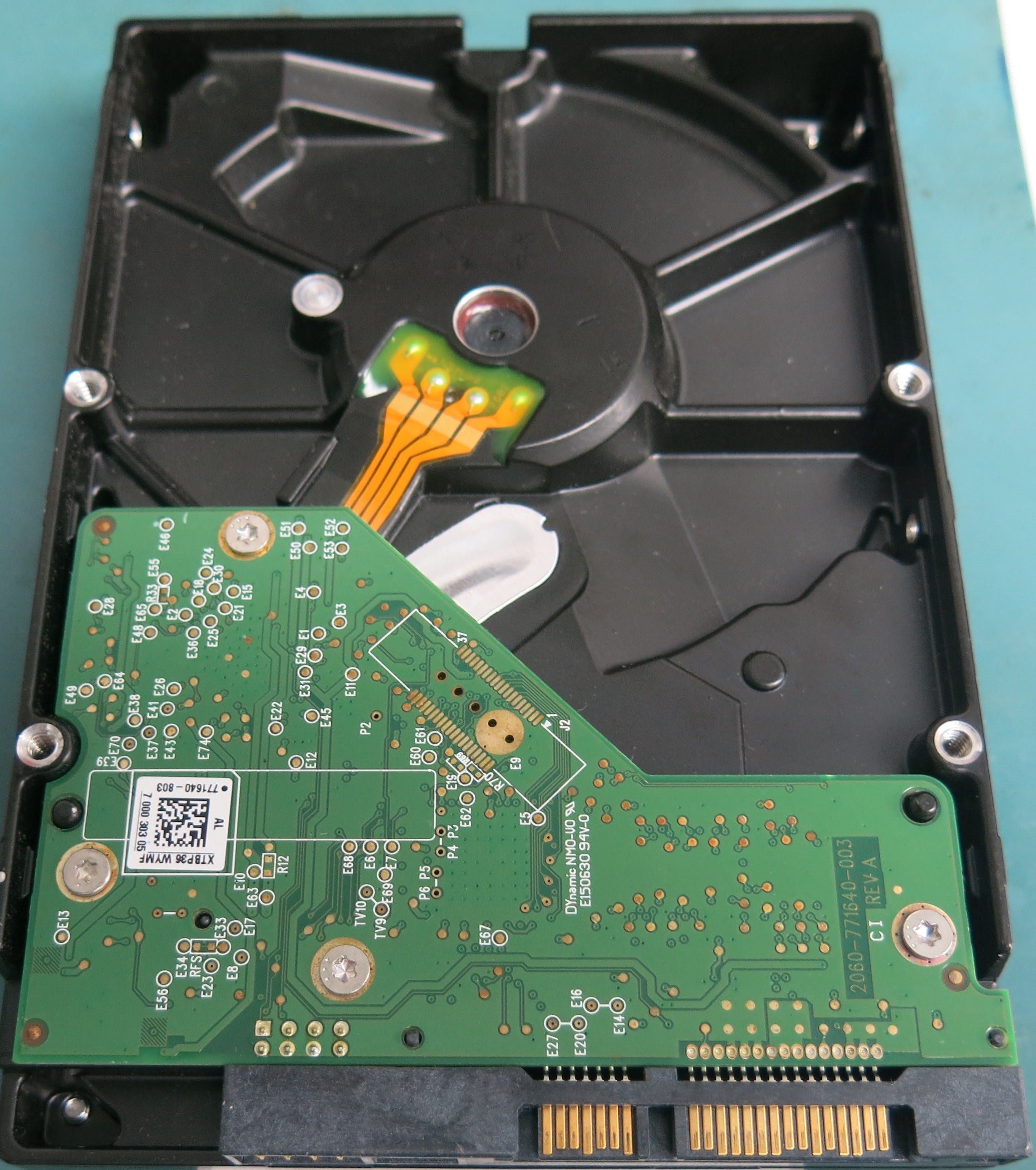 WD5000AVCS-612DY1, DCM HARNHT2AHB, 500GB 3.5, PCB 2060-771640-003 REV A