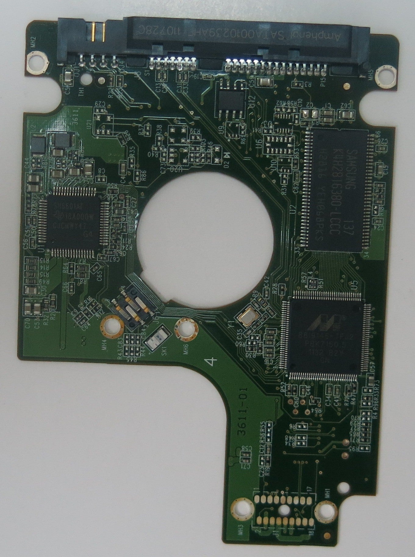 WD5000BUCT-63PUZY0, DCM HHCT2HBB, 2060-771692-005 REV A PCB