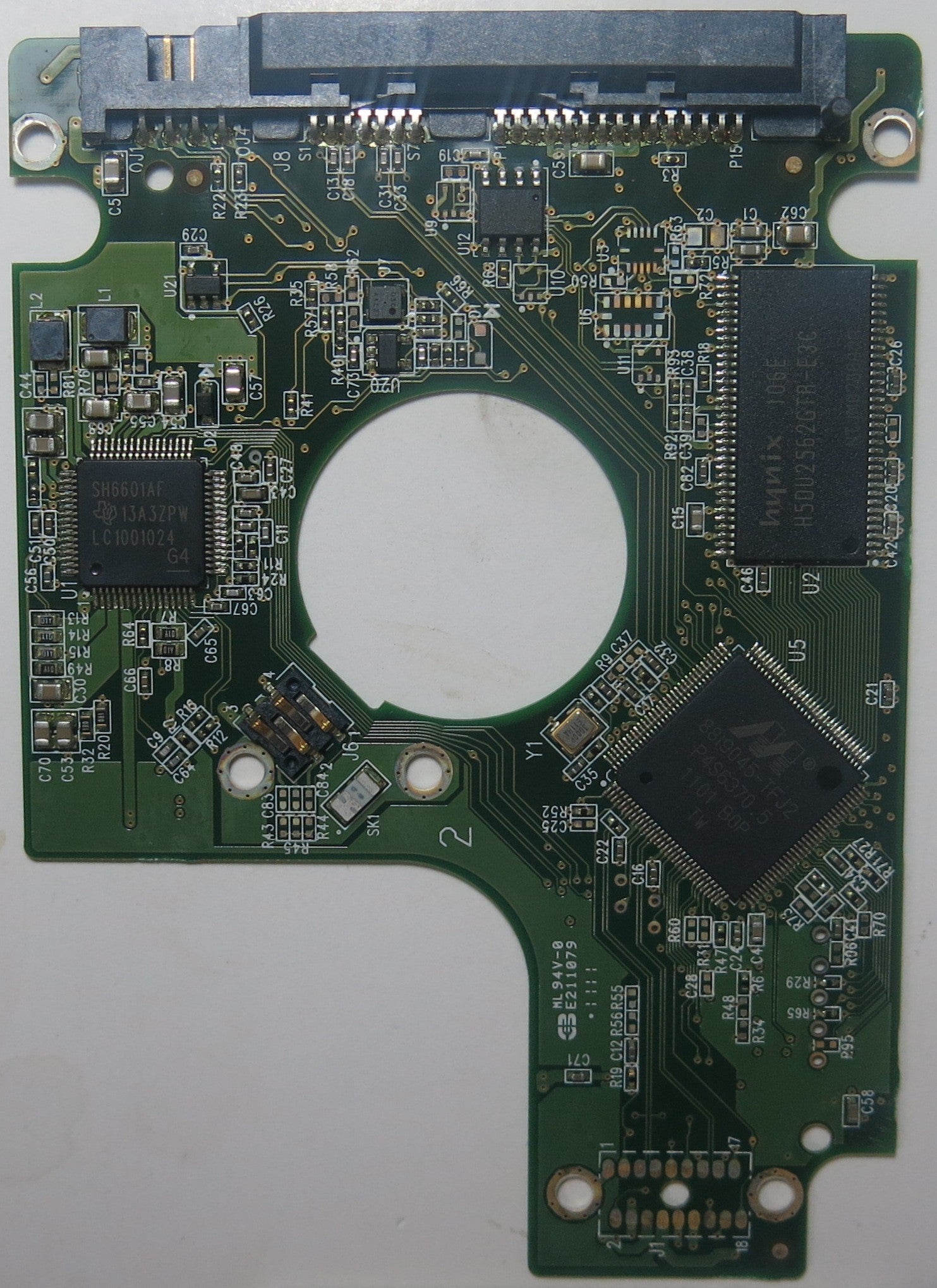 WD5000BUDT-63G8FY0, DCM HAOTJBN, 2060-771672-004 REV A PCB