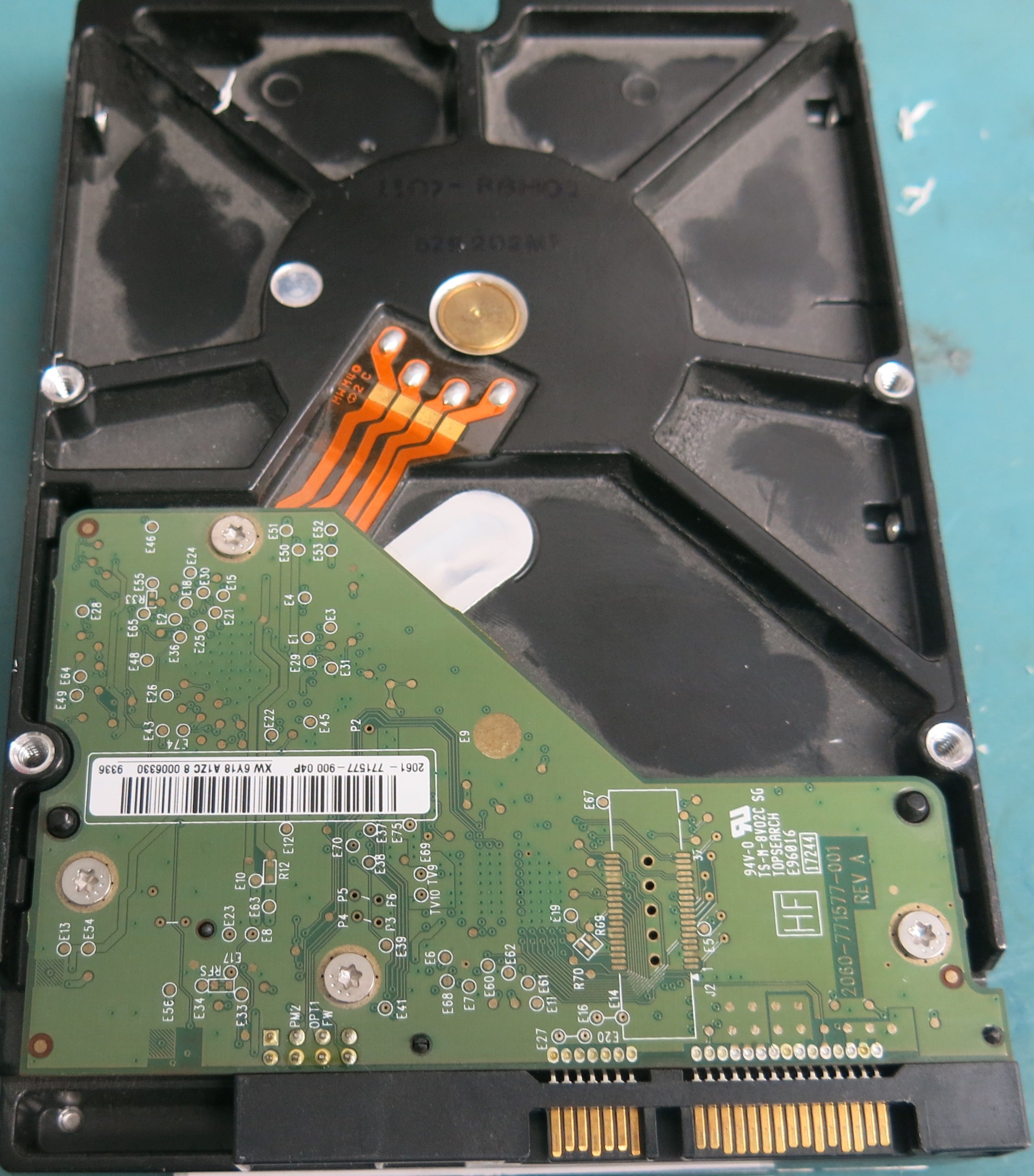 WD6400AAKS-41H2B0, DCM HHNNNVJMH, 640GB 3.5, PCB 2060-771577-001 REV A