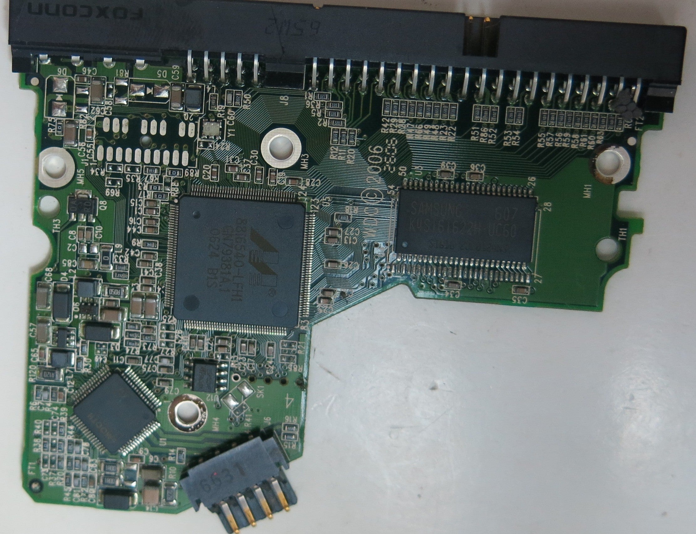 WD800BB-56JKC0, DCM  DCCAYTJAH, 2060-701292-002 REV A PCB
