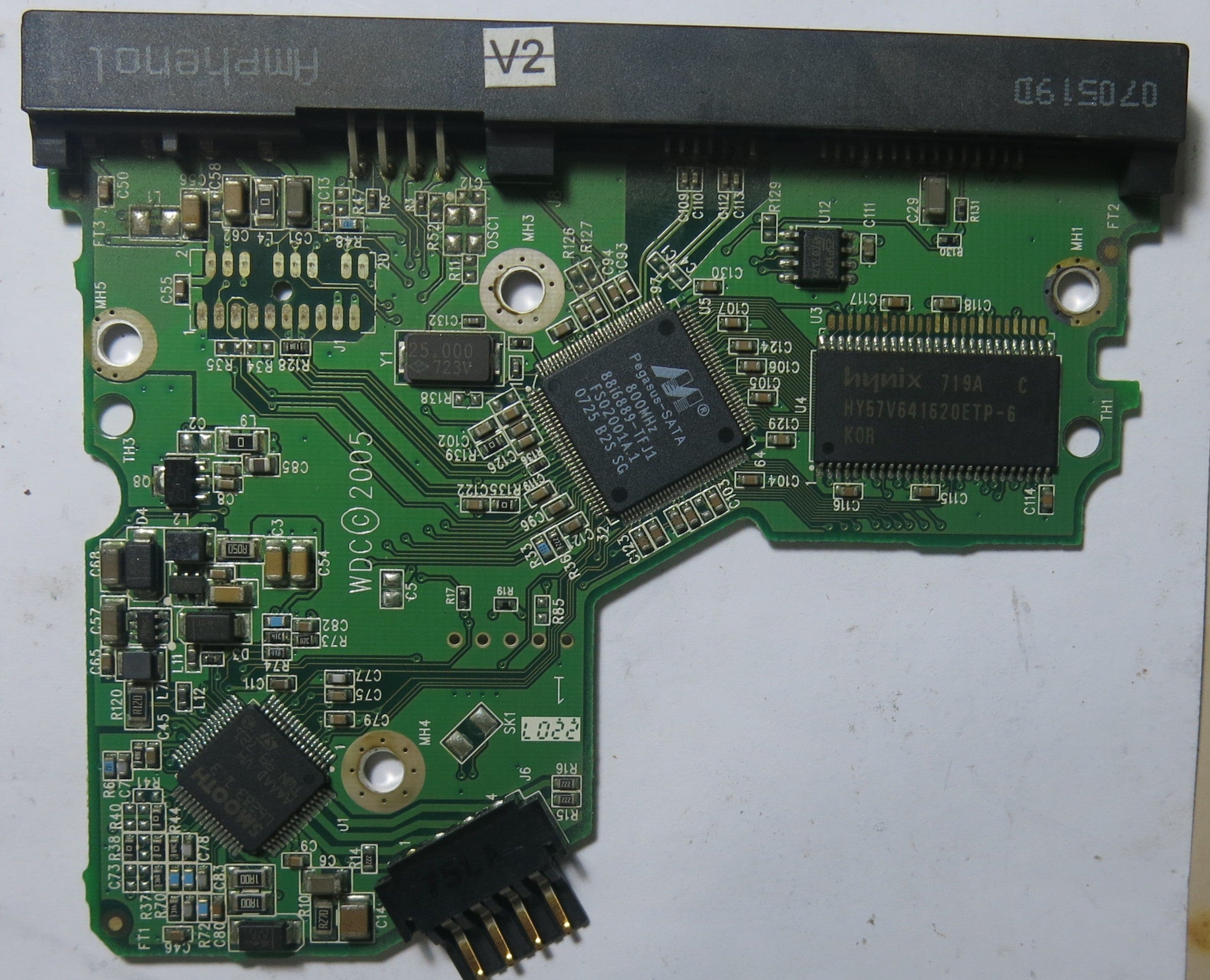 WD800JD-75MSA3 DCM ESBHYTJEA 2060-771335-005 REV A PCB