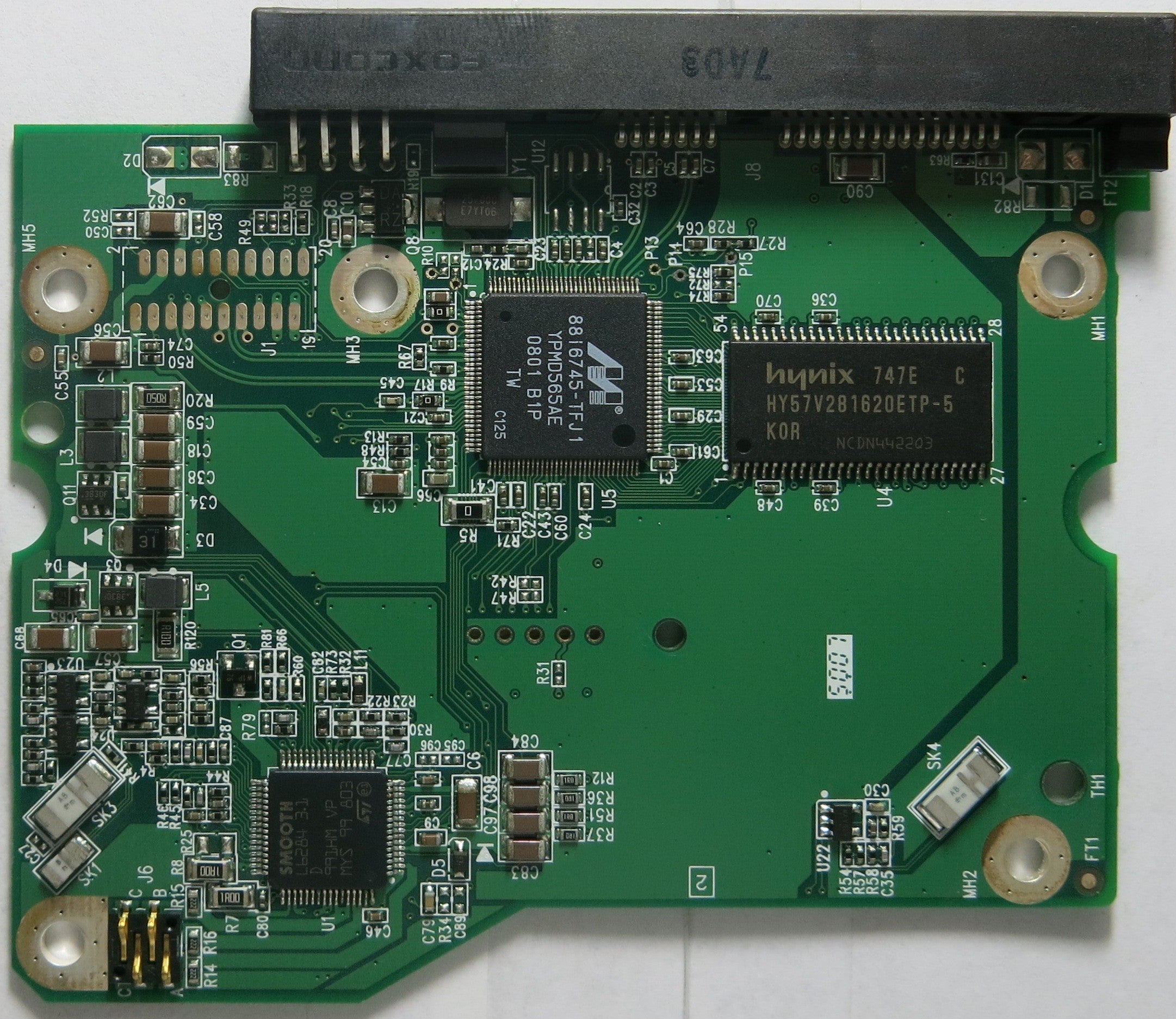 WESTERN DIGITAL WD10EACS-00ZJB0 2060-701474-004 REV A PCB