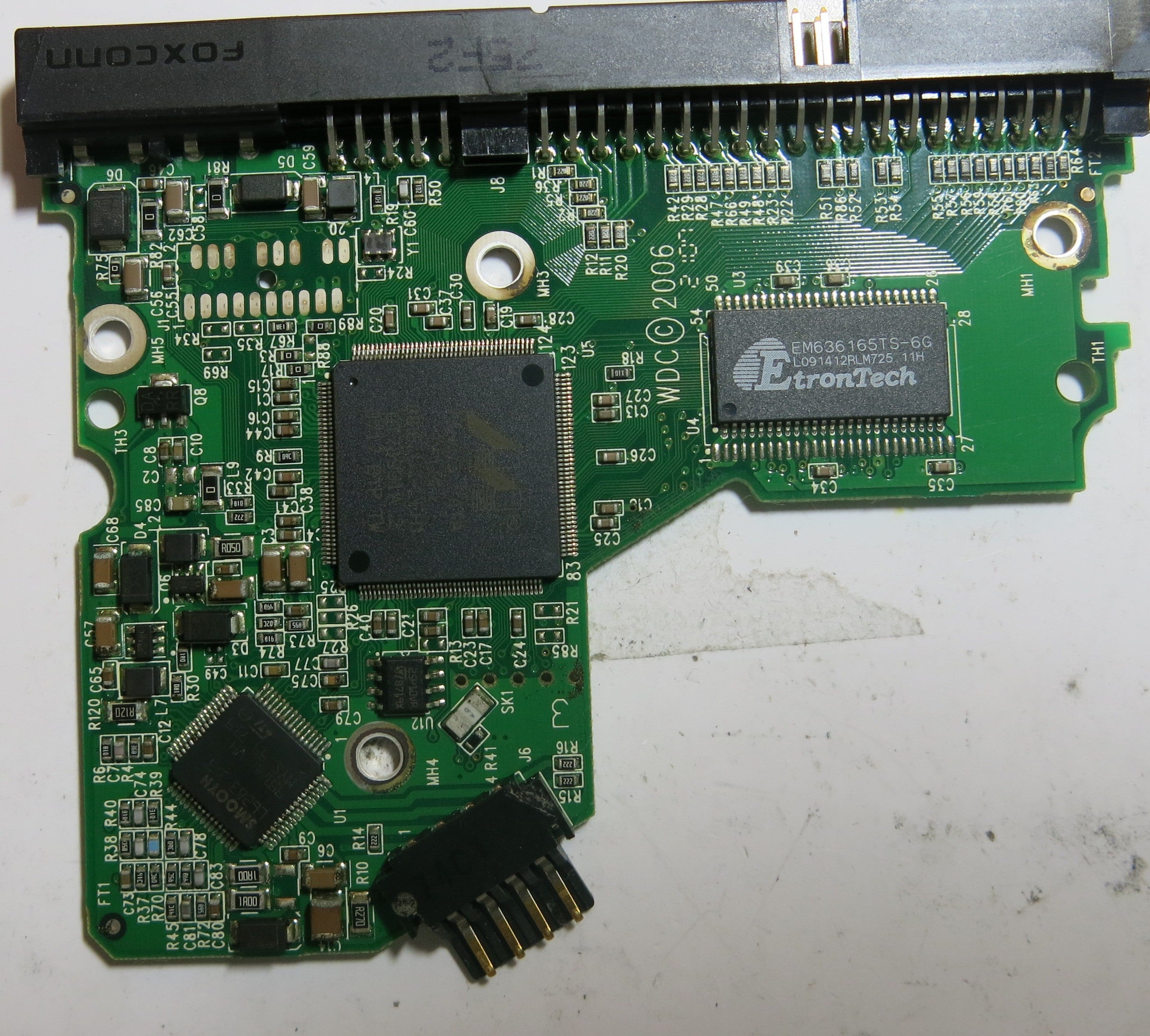 WESTERN DIGITAL WD1600BB-56RDA0 2060-701292 002 REV A PCB