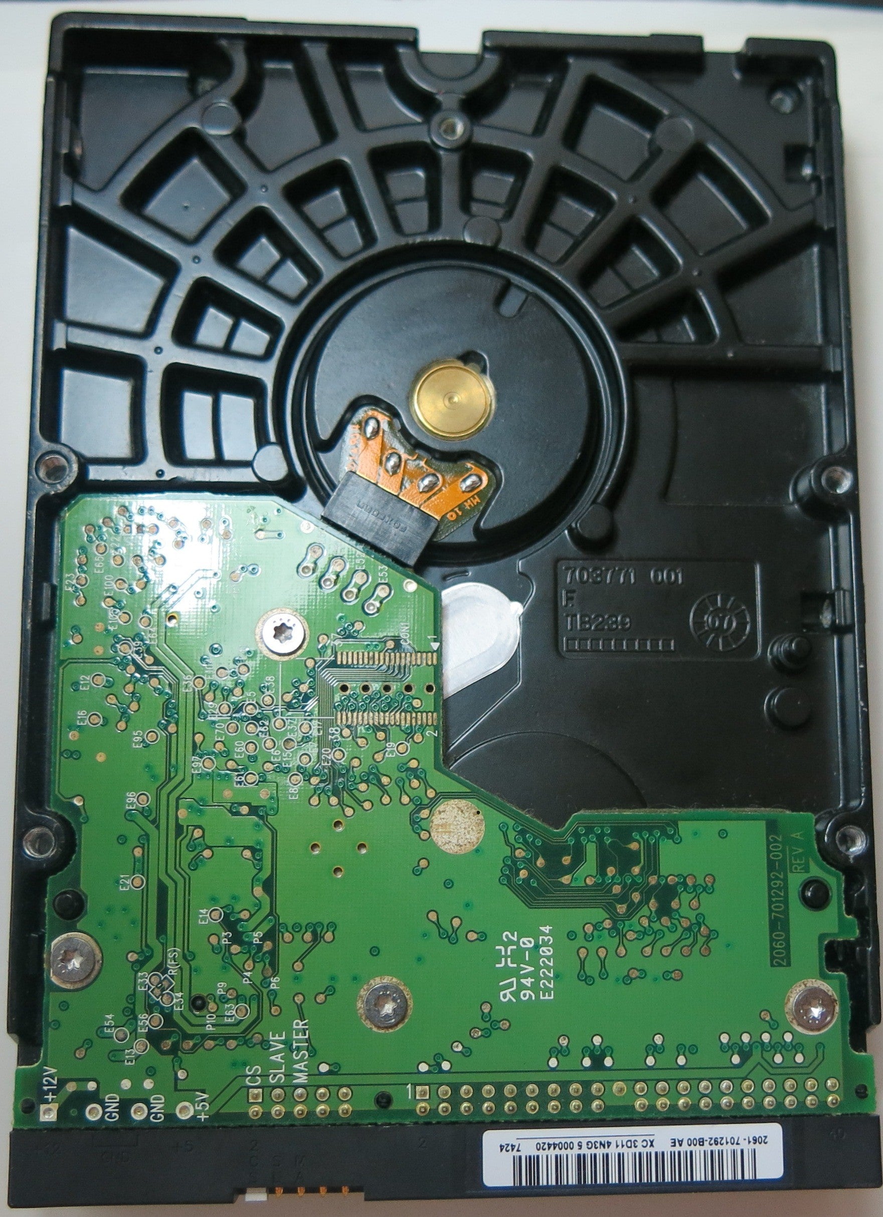 WD1600BB-56RDA0 PCB: 2060-701292-002 REV A SERIAL NUMBER: WCANMF159325 DCM HSBAYTJAHN 160GB