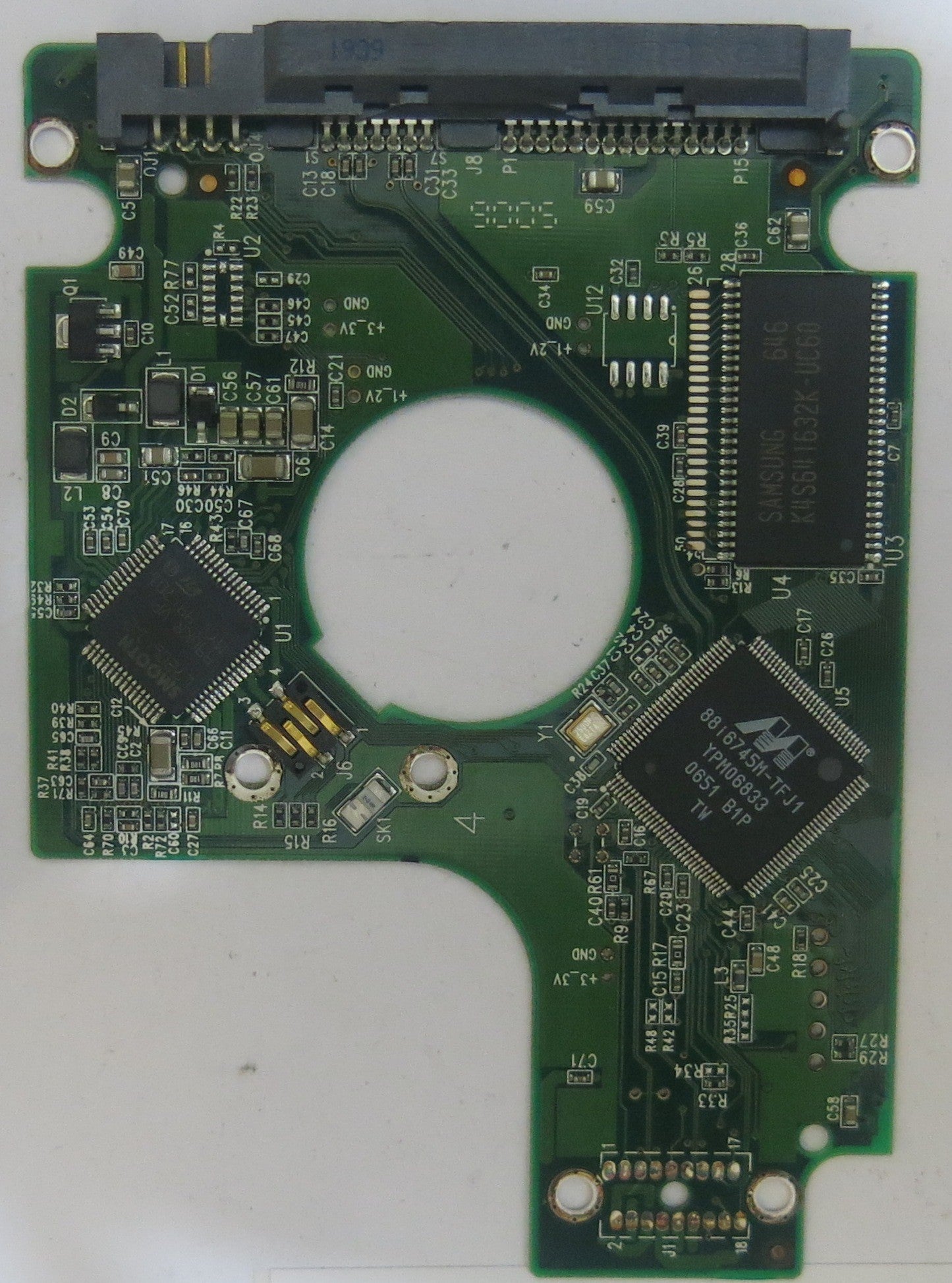 WESTERN DIGITAL WD1600BEVS-00RST0 2060-701450-011 REV A PCB